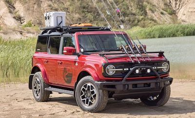 Ford Bronco FoMoCo... (with the recent leek, I'm feeling...) 2021-ford-bronco-4-door-outer-banks-fishing-guide-101-1597270063