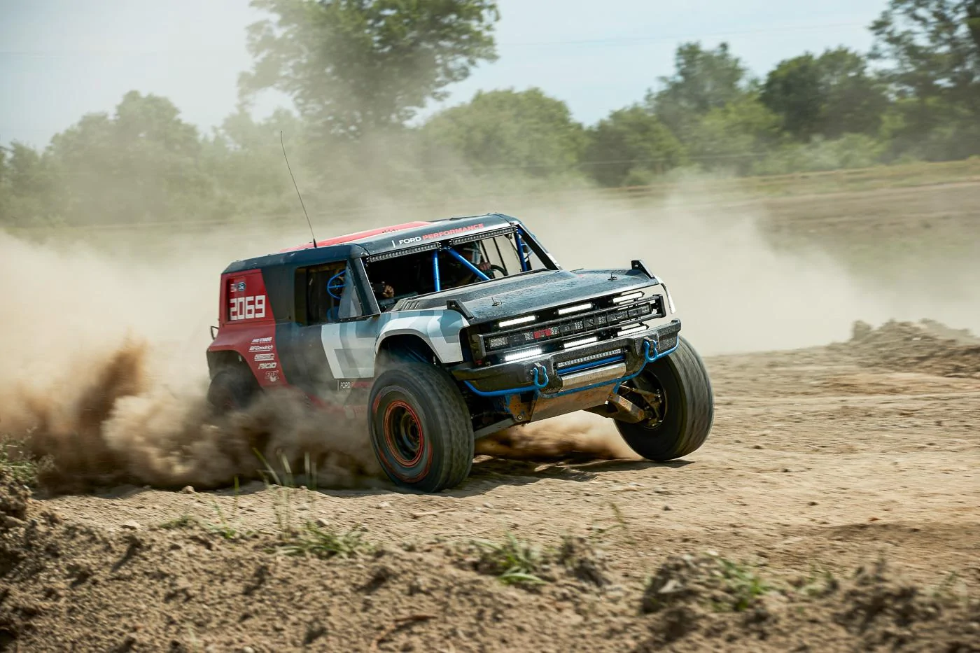 Ford Bronco Bronco Ride Experience Photos/Videos; Off-Roadeo First Location and Baja Race Plans Announced Bronco_R_01