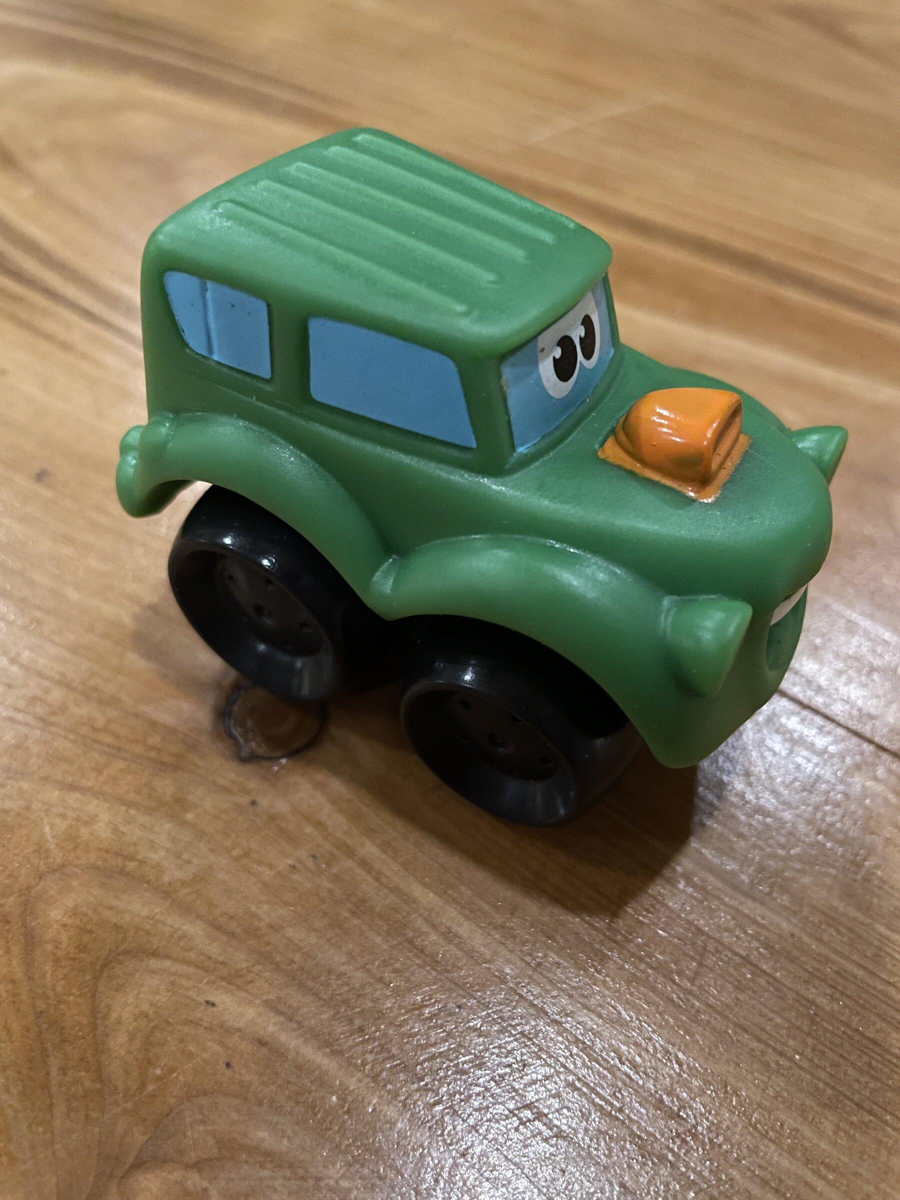 Ford Bronco ERUPTION GREEN Bronco Club BD21E8DB-1394-4477-87F0-5F90C0202F31