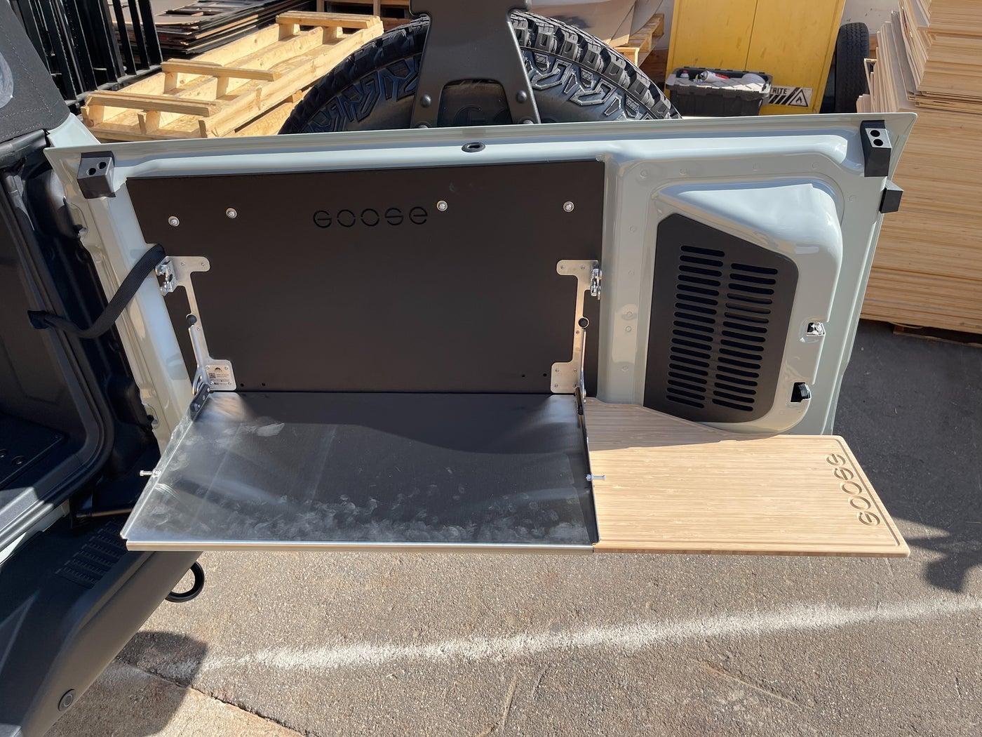 Ford Bronco Tailgate table install CEB6C97F-7C6C-415F-B0E2-CF590CC72F28_1400x