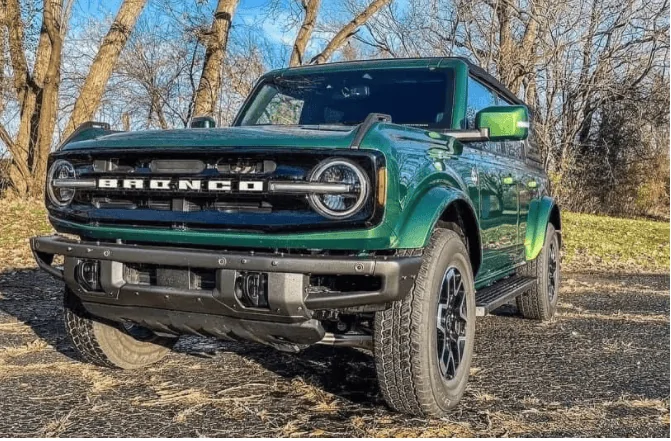 Ford Bronco Eruption Green 2 Door Bronco at MAP 1640771014943