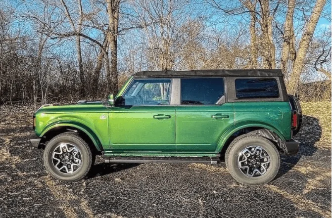 Ford Bronco Eruption Green 2 Door Bronco at MAP 1640771039027