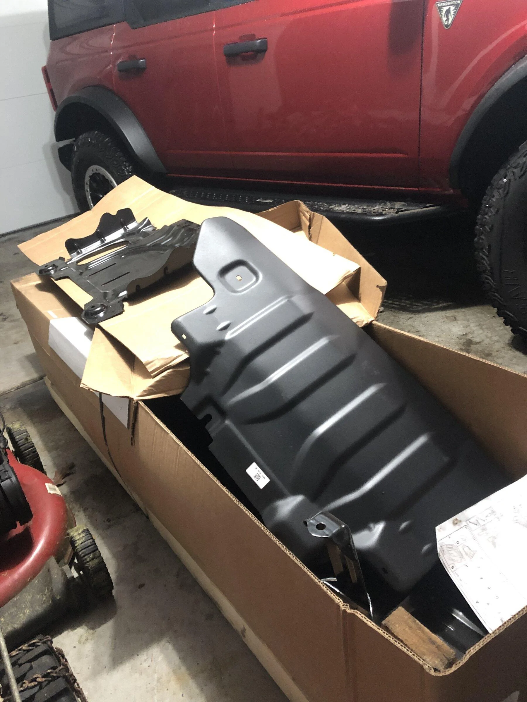 Ford Bronco Gas tank skid plate? F179EDFF-2C9D-4966-832D-F1C2DB25FD68