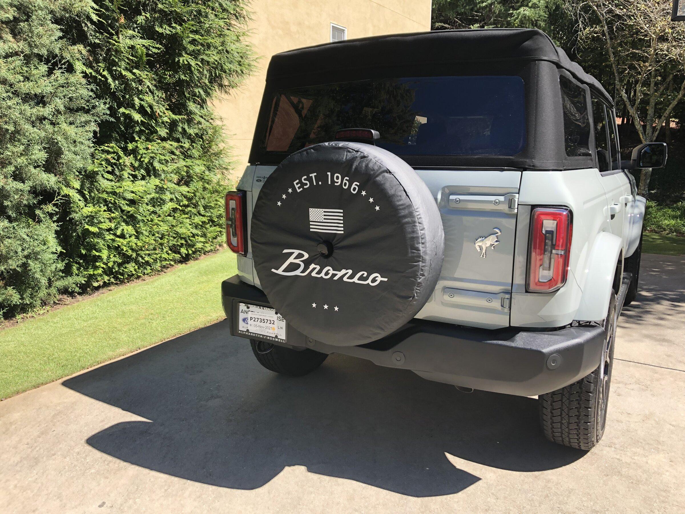 Ford Bronco CACTUS GRAY Bronco Club 8EAF500D-96D1-4A45-B5C7-A2F9F5503319