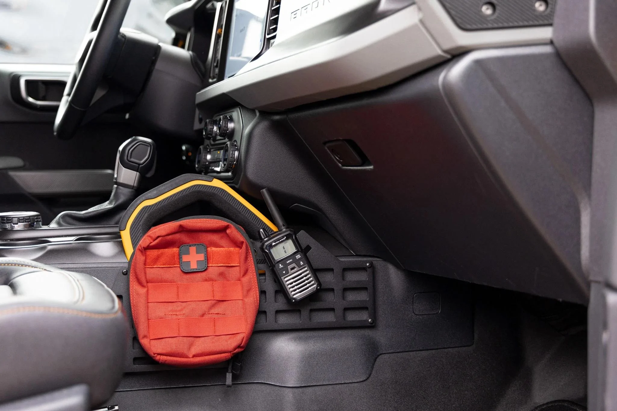MOLLE CONSOLE PASSENGER.webp