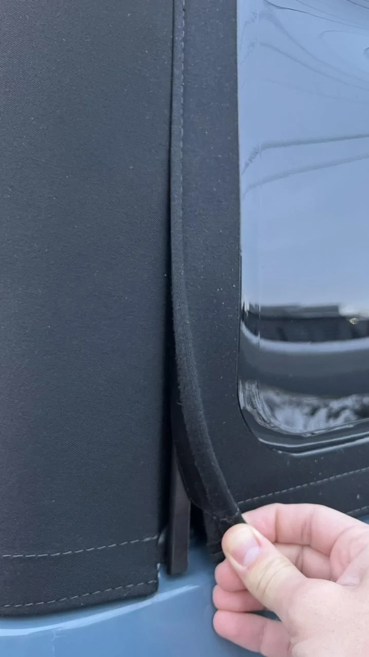 Ford Bronco Can't get rear side windows back in? B67EE613-6F94-49B8-BF96-6E1ADFE0AD3B