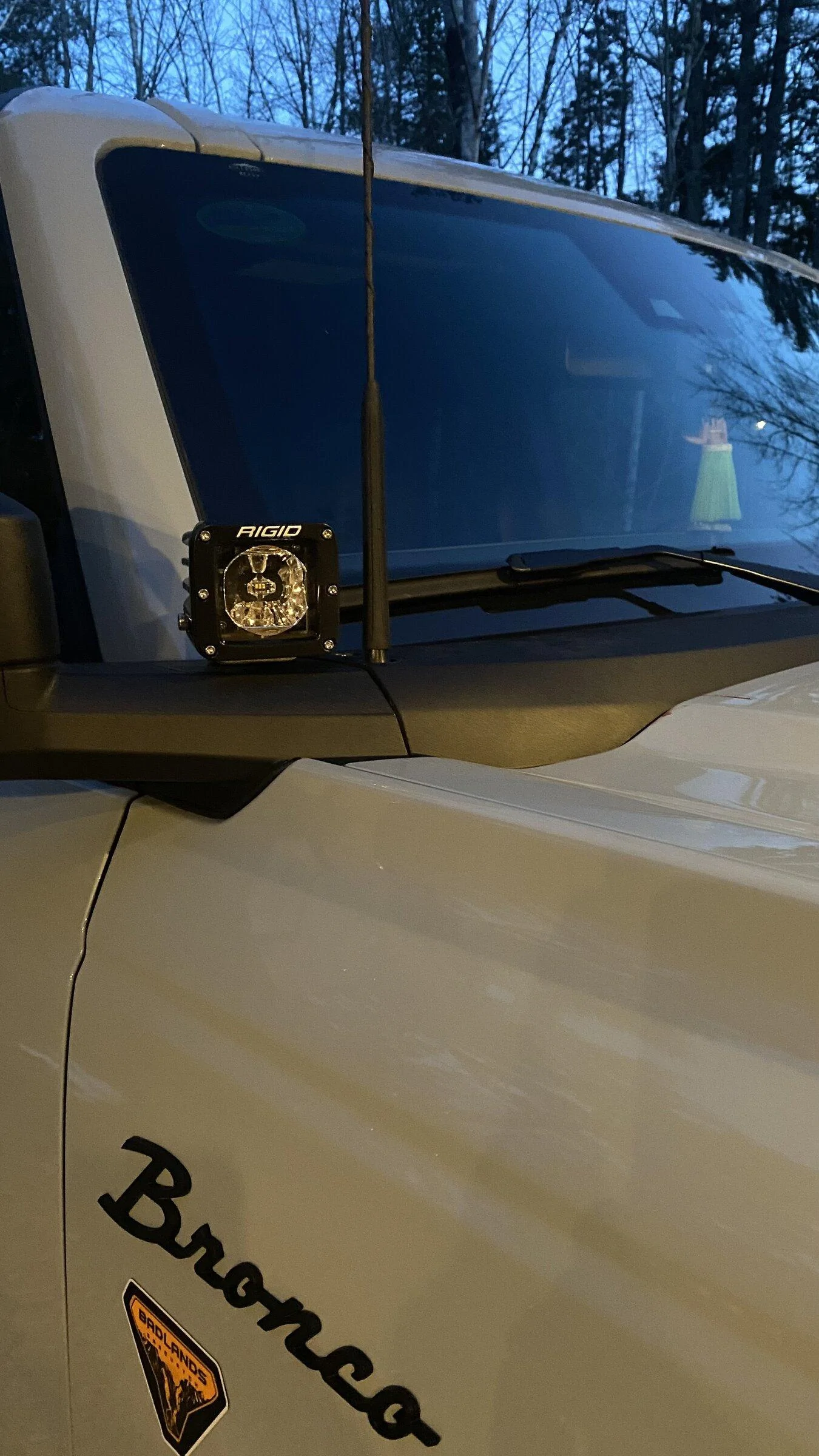 Ford Bronco Radio static with a-pillar lights F912C68D-0EF4-4D84-85E0-C796DD4EA57E