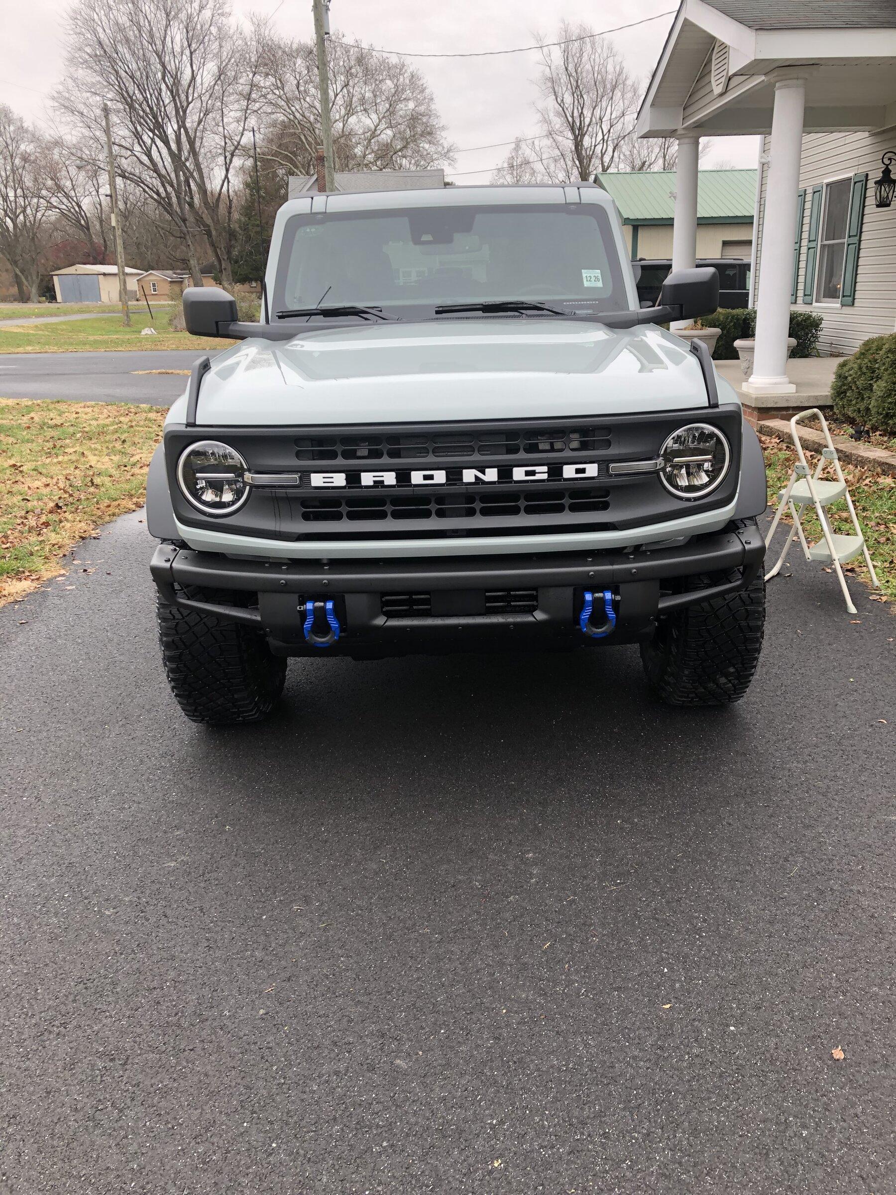 Ford Bronco CACTUS GRAY Bronco Club 0BBDEEA4-7C54-4FC8-A0A9-11F84741F73F
