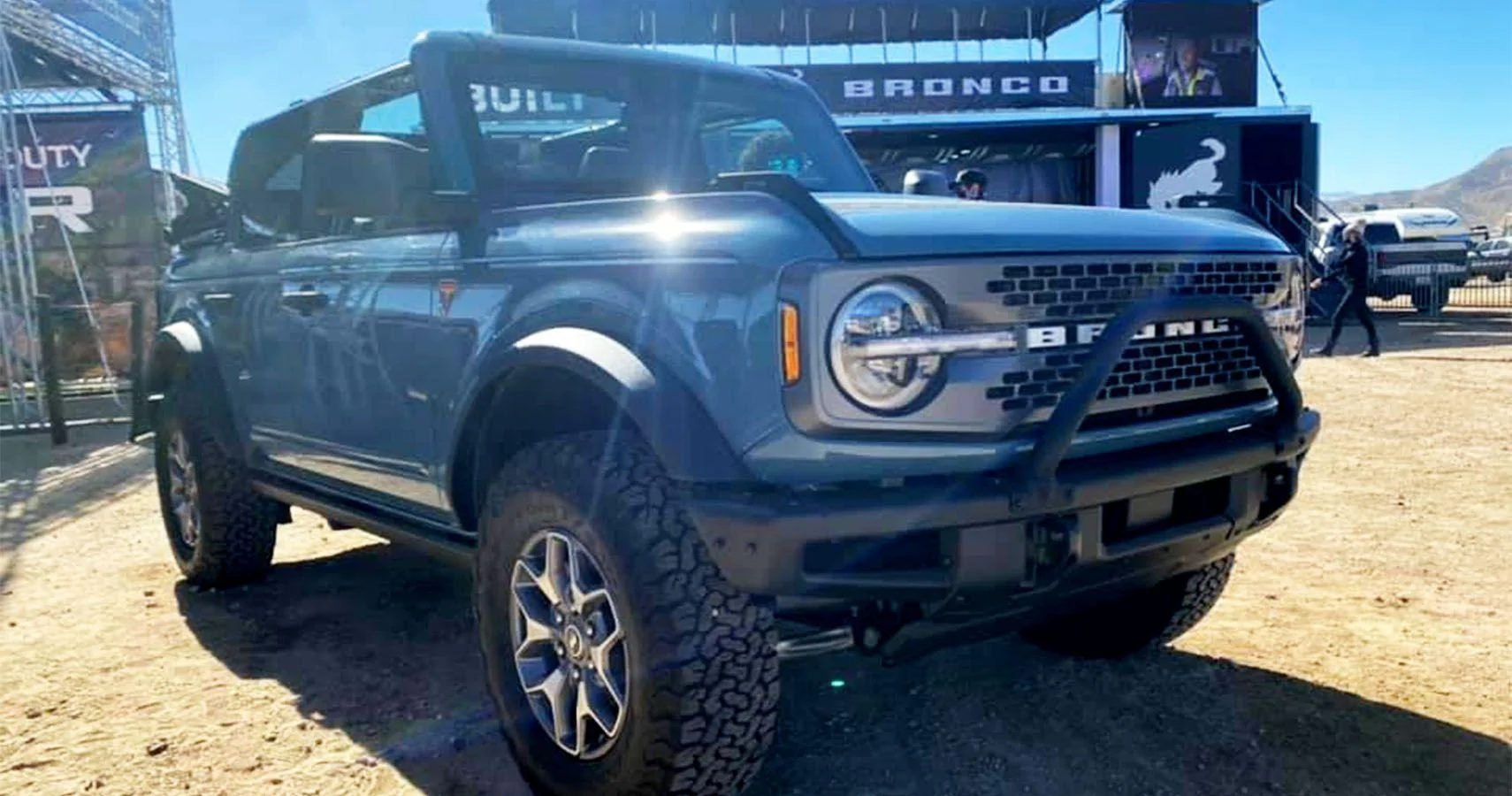 Bronco-Badlands-King-Of-The-Hammers-3.jpeg