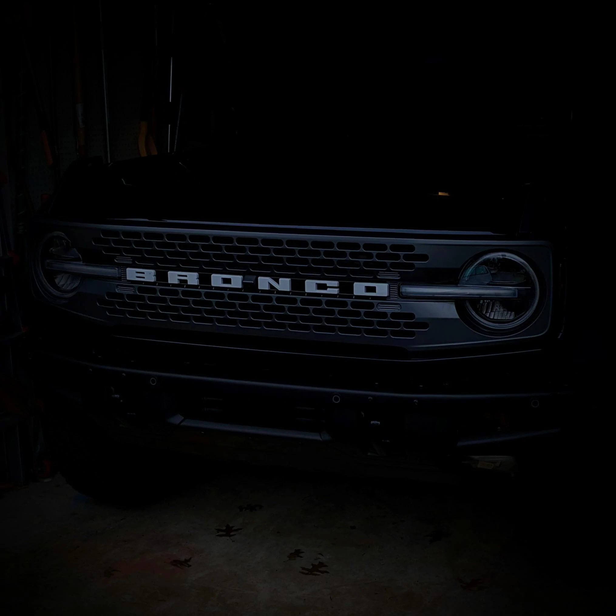 Ford Bronco ANTIMATTER BLUE Bronco Club PXL_20211231_133936899.MP~2