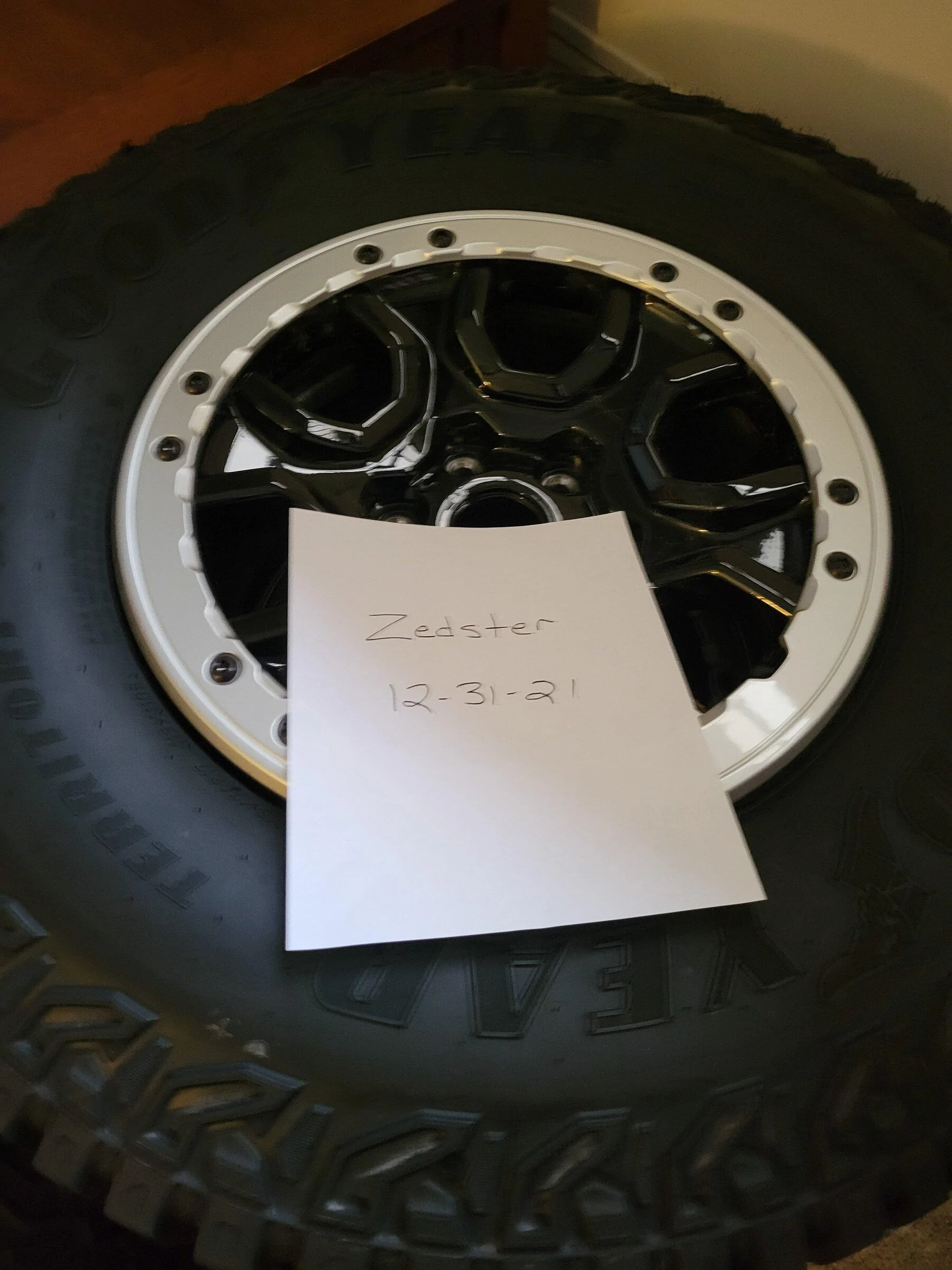 Ford Bronco WTS Sasquatch wheels and tires 20211231_155032