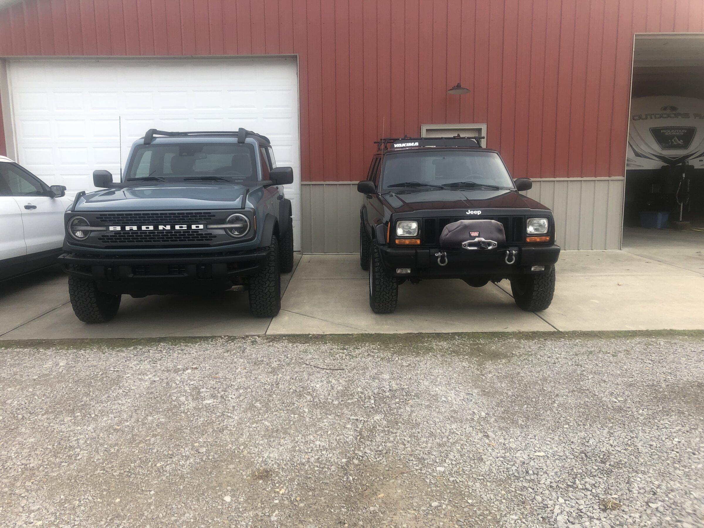 Ford Bronco Ultimate Badlands Non-Sasquatch pics thread 1B5D7D32-87BD-4F96-9B99-33F3475366E0