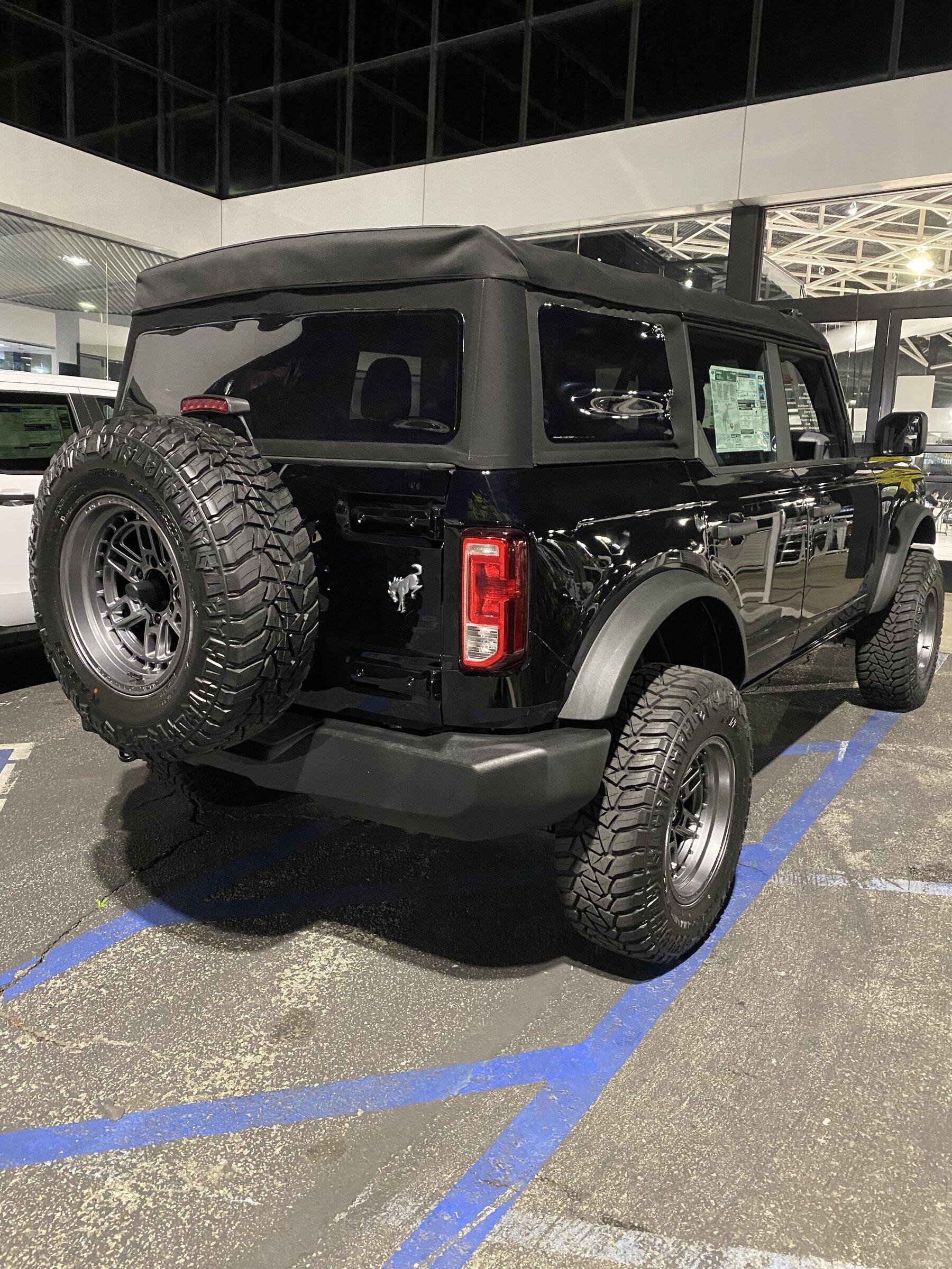 Ford Bronco Hello from the So Cal IMG_9845.JPG