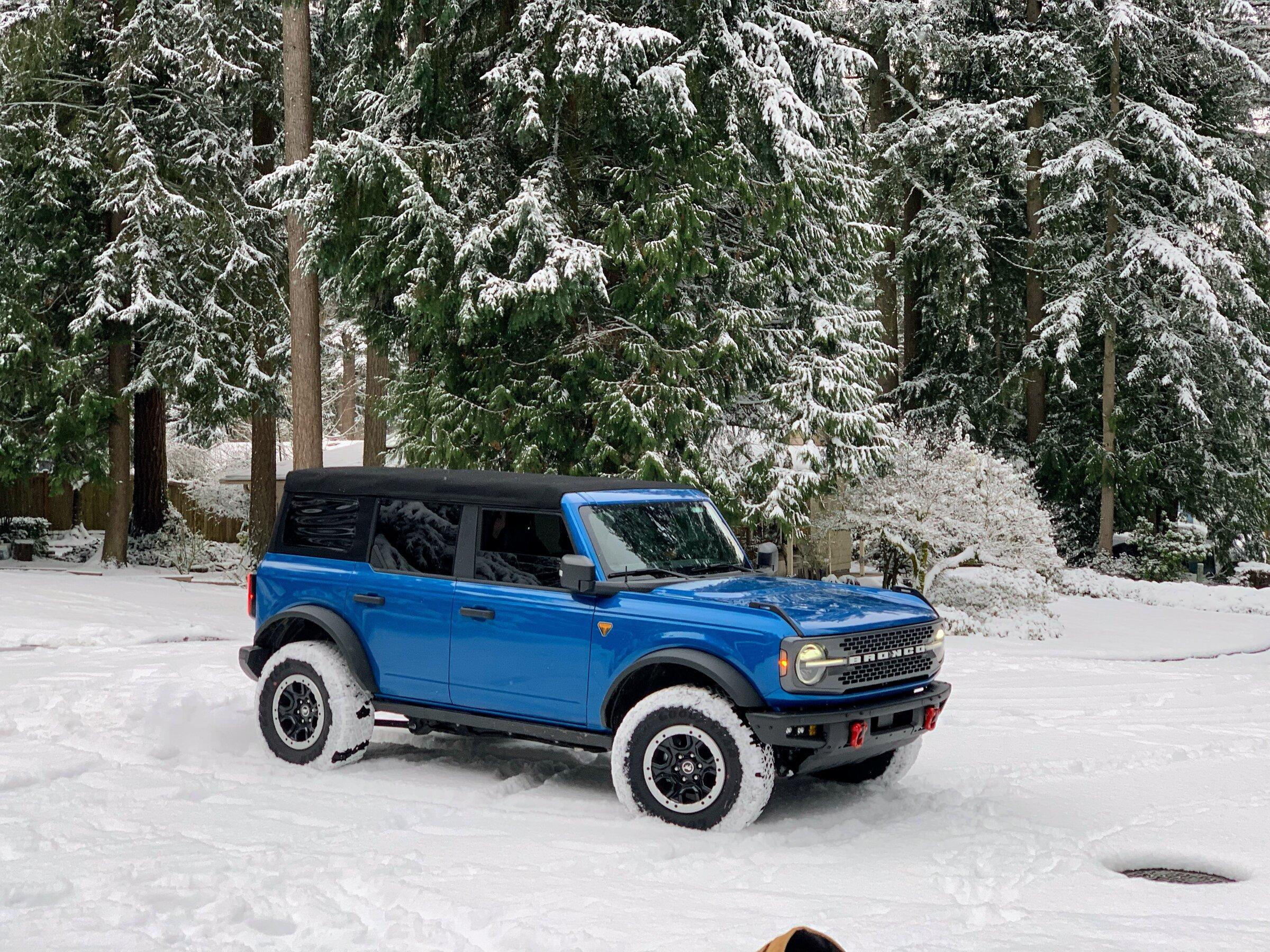 Ford Bronco Snow Pictures Please 3CD73452-A4CE-4D33-B160-B7455E7B5123