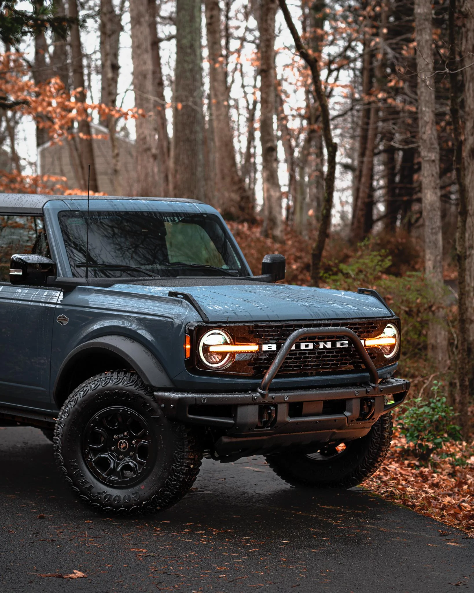 Ford Bronco AREA 51 Bronco Club WZ65iCq