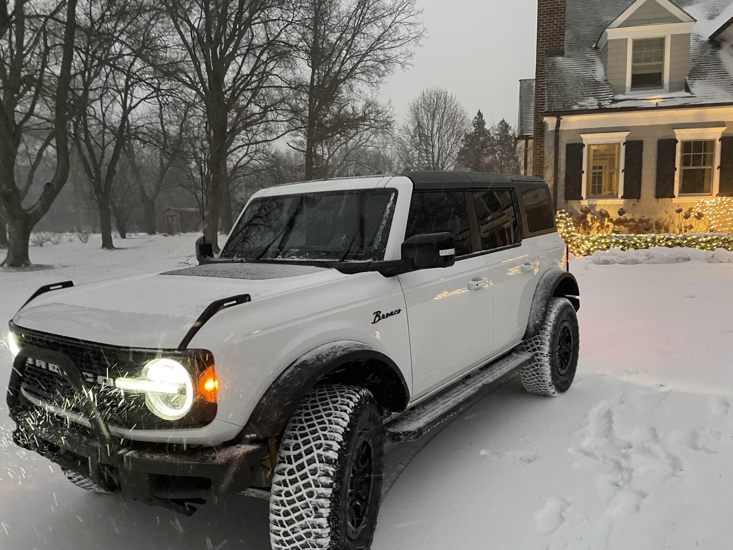 Ford Bronco Snow Pictures Please 4288A186-12F6-49A6-A993-840E21933ED0