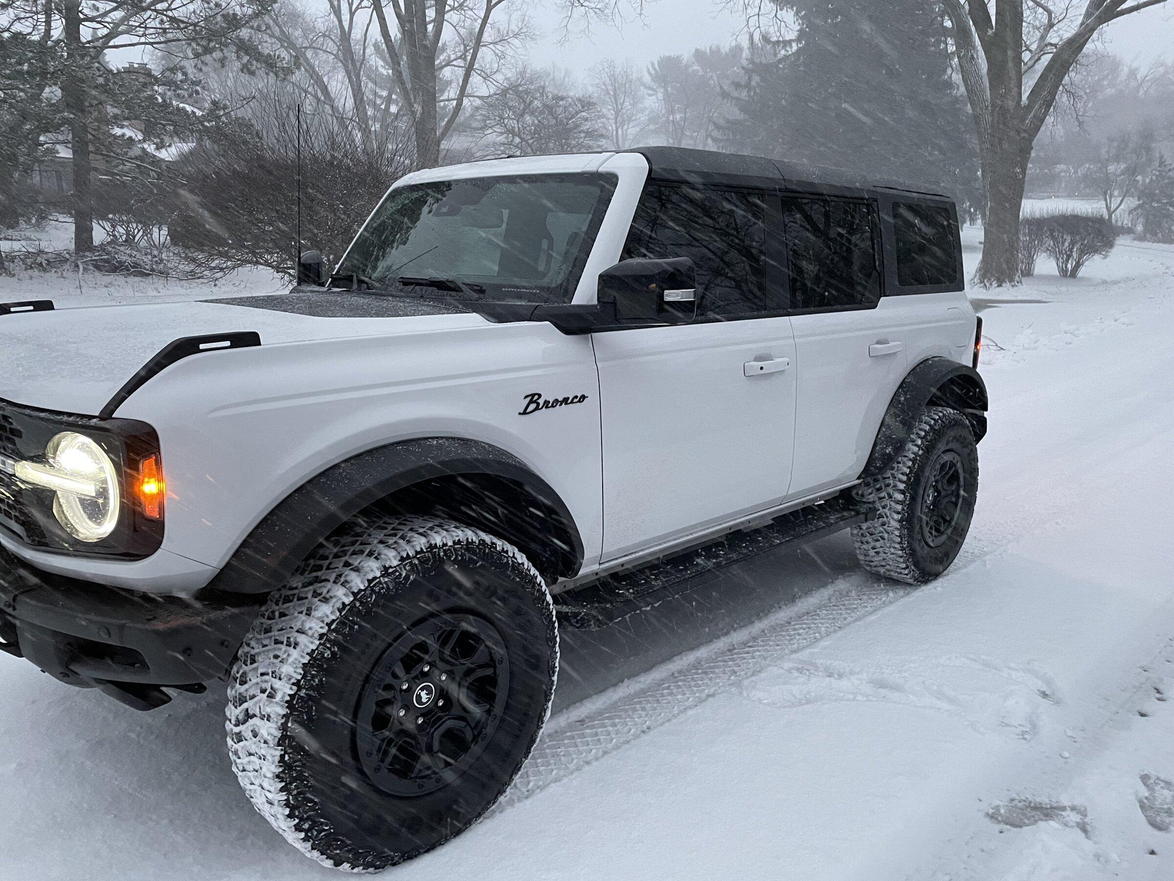 Ford Bronco Snow Pictures Please 310E39ED-25E4-4337-940F-964E4AB63AA1