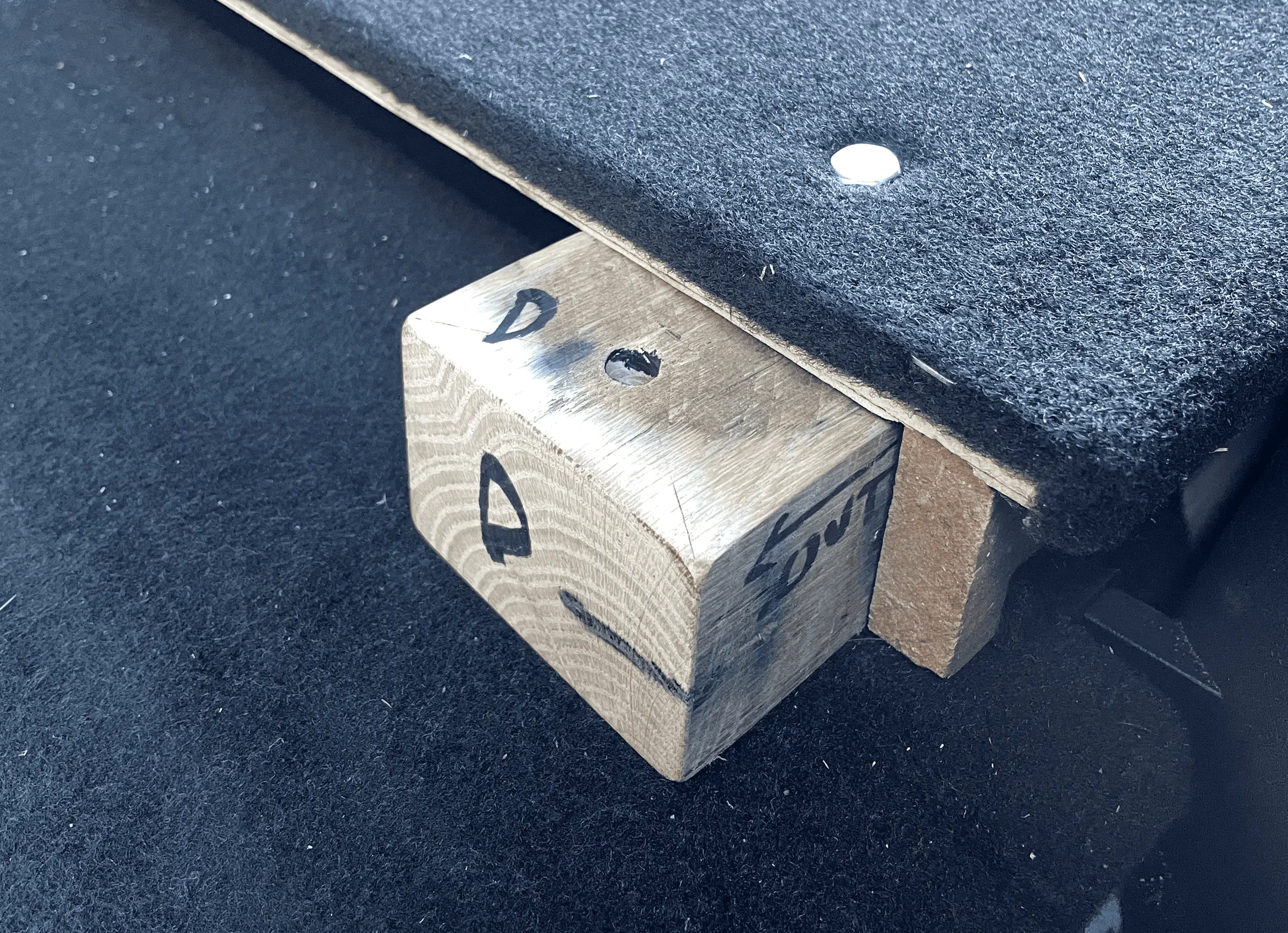 Ford Bronco 💤 Sleeping deck build in 4-door Bronco with photos, plans, and recommendations for a mattress and bedding setup. tempimagejq2erz-png