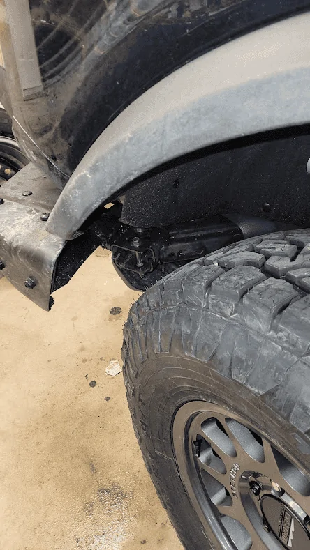 Ford Bronco Base Bronco on 35's NO LIFT!  Method 703's & Toyo 35 x 11.5 -17's 1641109655178
