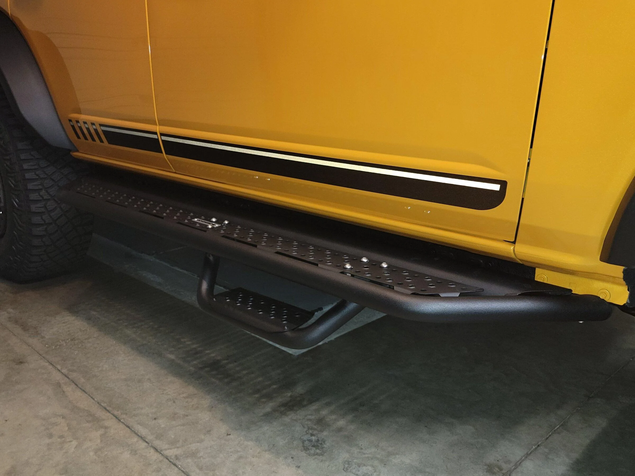 Ford Bronco GoRhino D6 Steps and Mudflaps, Anyone done it? 20211224_102628