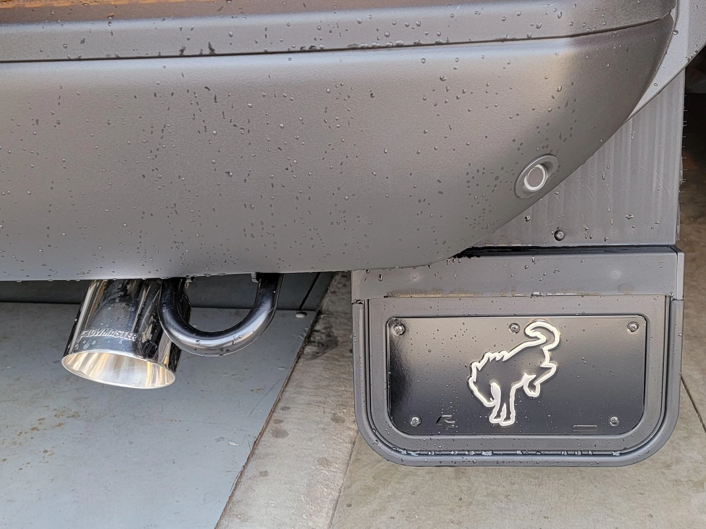 Ford Bronco GoRhino D6 Steps and Mudflaps, Anyone done it? 20211230_133725