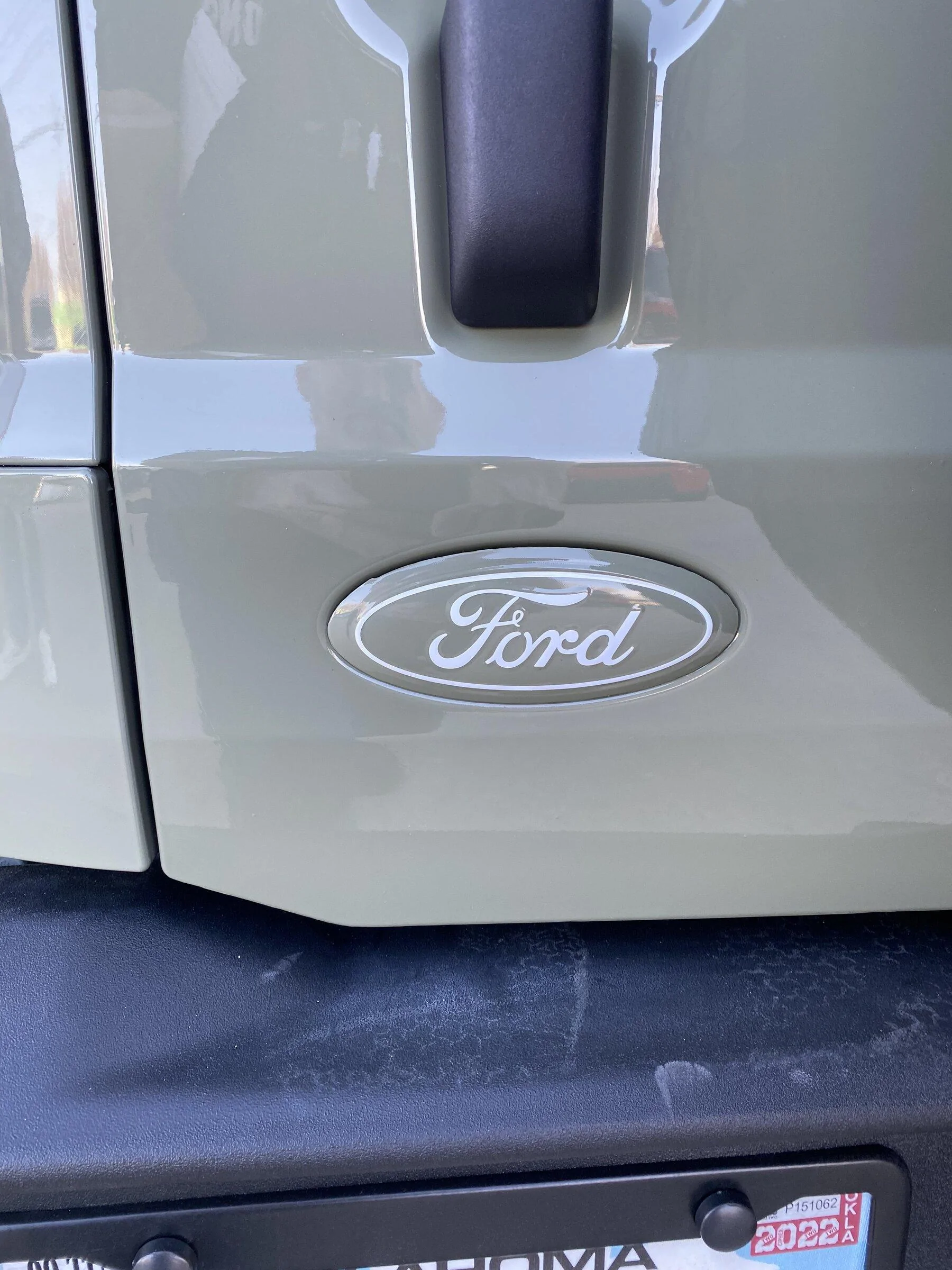 Ford Bronco Rear Ford emblem 92E10C7E-F86B-4D4B-859F-41D37850204C