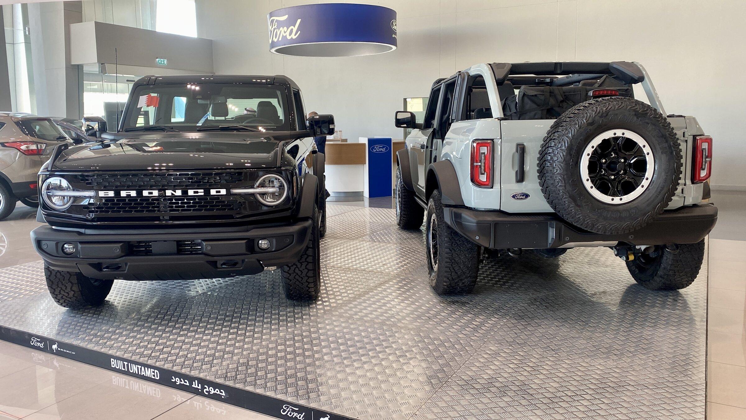 Ford Bronco Unexpected His and Hers F975CB5A-CF56-4EAE-A485-4B71B80730FC