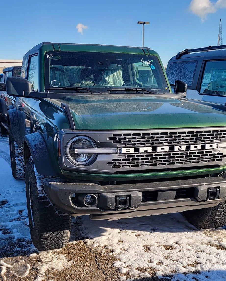 Eruption Green Ford Bronco 2-Door 2.jpg
