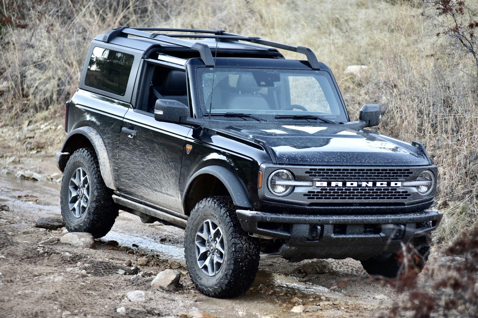 Ford Bronco SHADOW BLACK Bronco Club AA4E992A-244F-4254-846F-138B9EC360D9