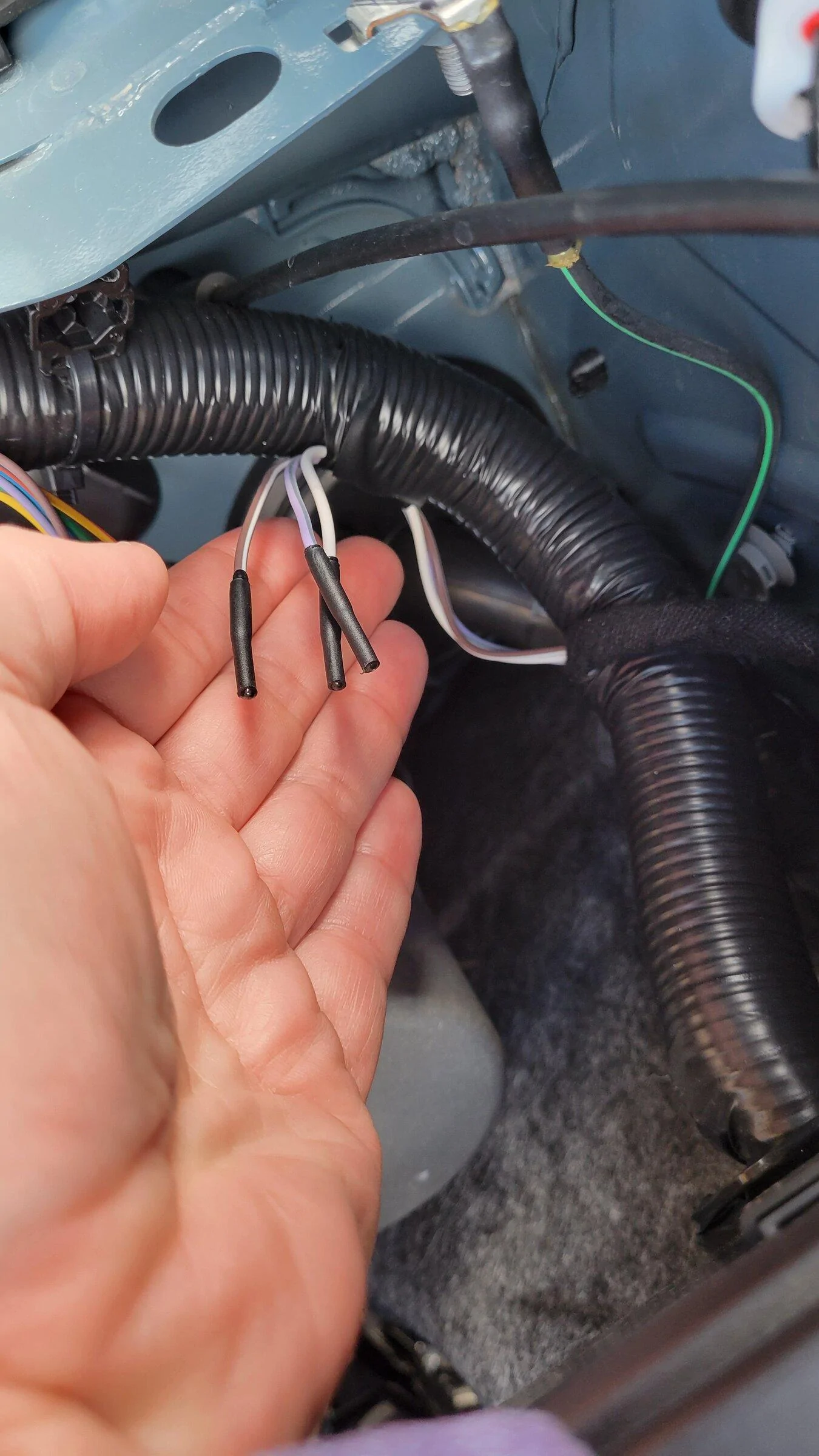 Ford Bronco Missing aux wiring? 20220104_131157