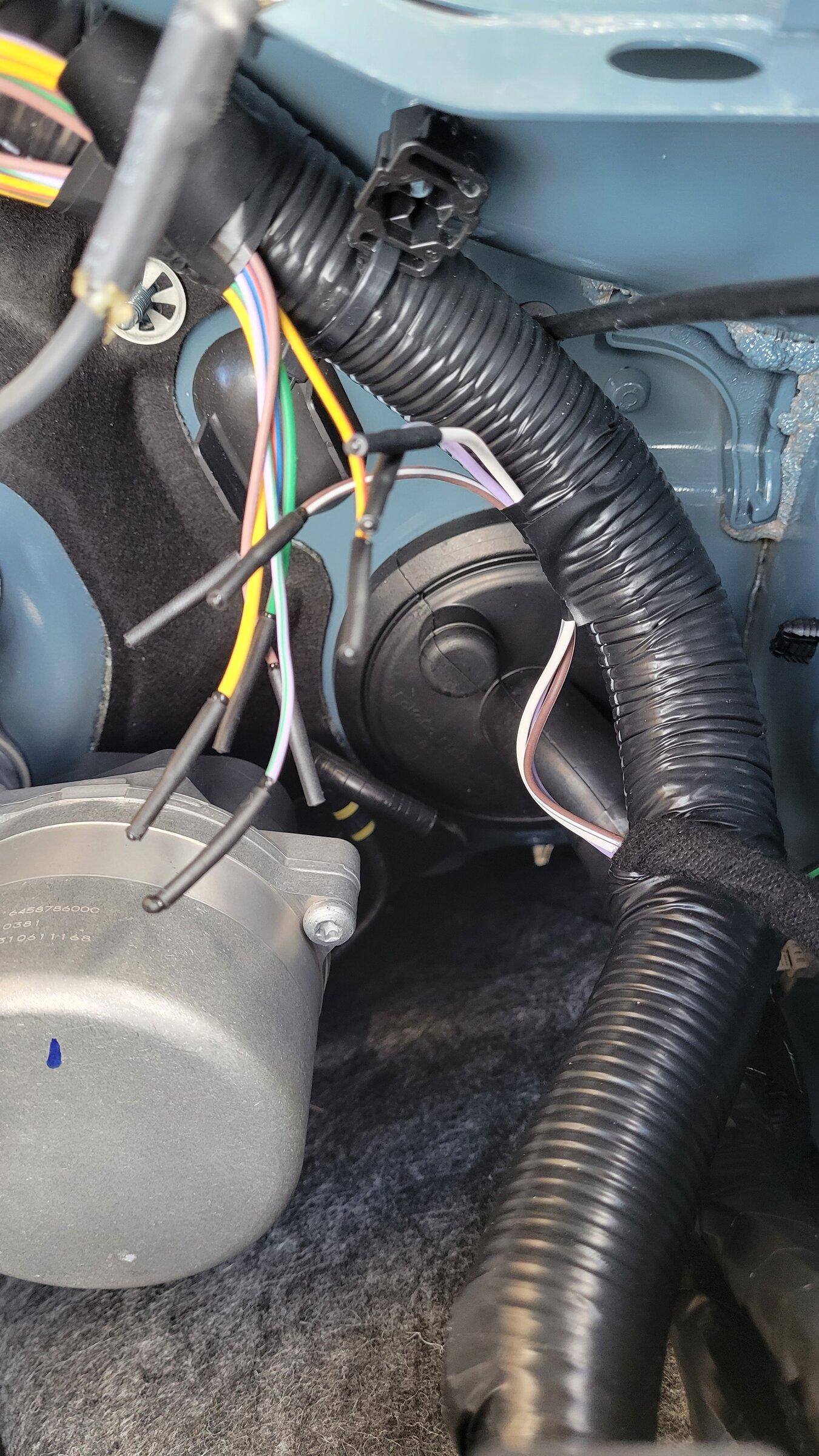 Ford Bronco Missing aux wiring? 20220104_131120