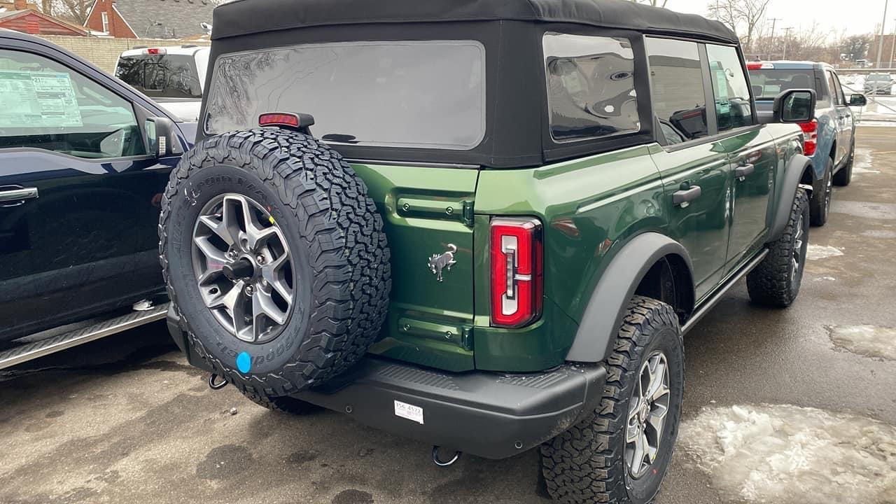 Ford Bronco ERUPTION GREEN Bronco Club CB470ECB-F975-4677-8978-98CEF56CCAB9
