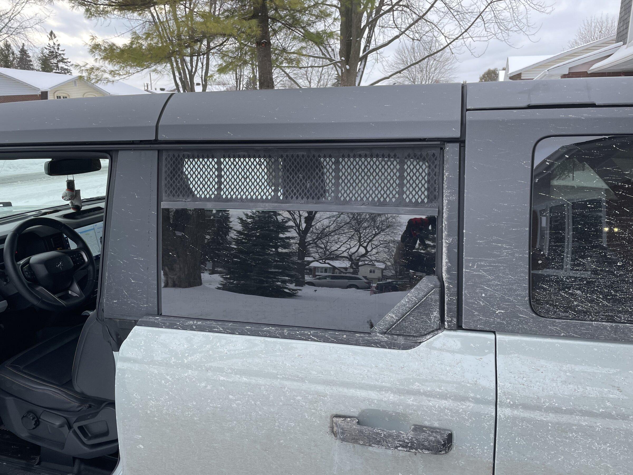 Ford Bronco Cheap DIY 5$ window vent option for in-vehicle camping! 40A9EA91-1A51-4869-BDE5-25F55C50BD93