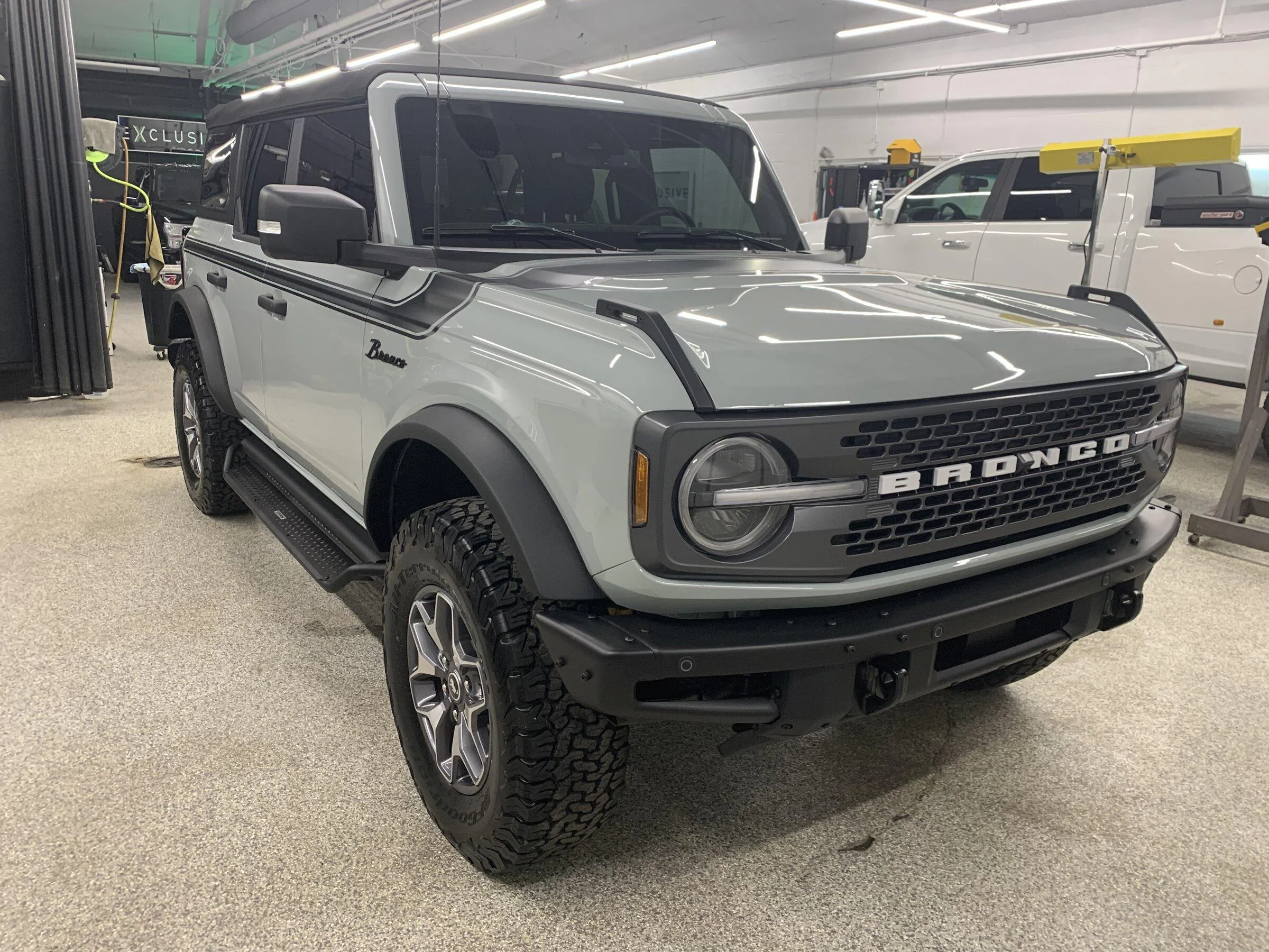 Ford Bronco CACTUS GRAY Bronco Club E14F4E0C-233C-4DCC-A186-82B82CE950CB