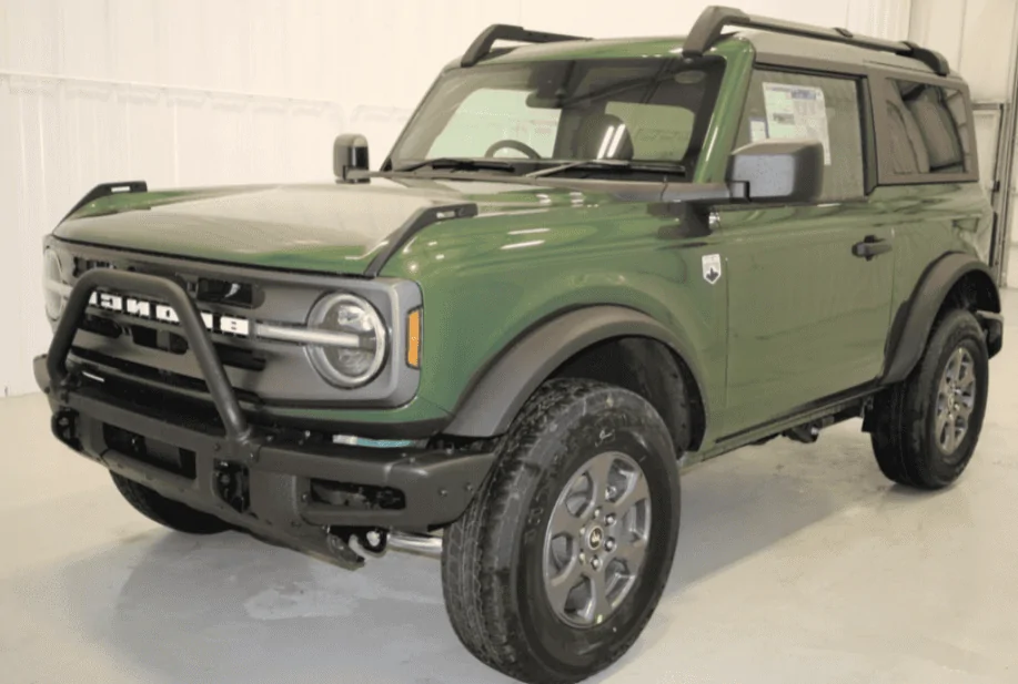Ford Bronco ERUPTION GREEN Bronco Club 1641494586737