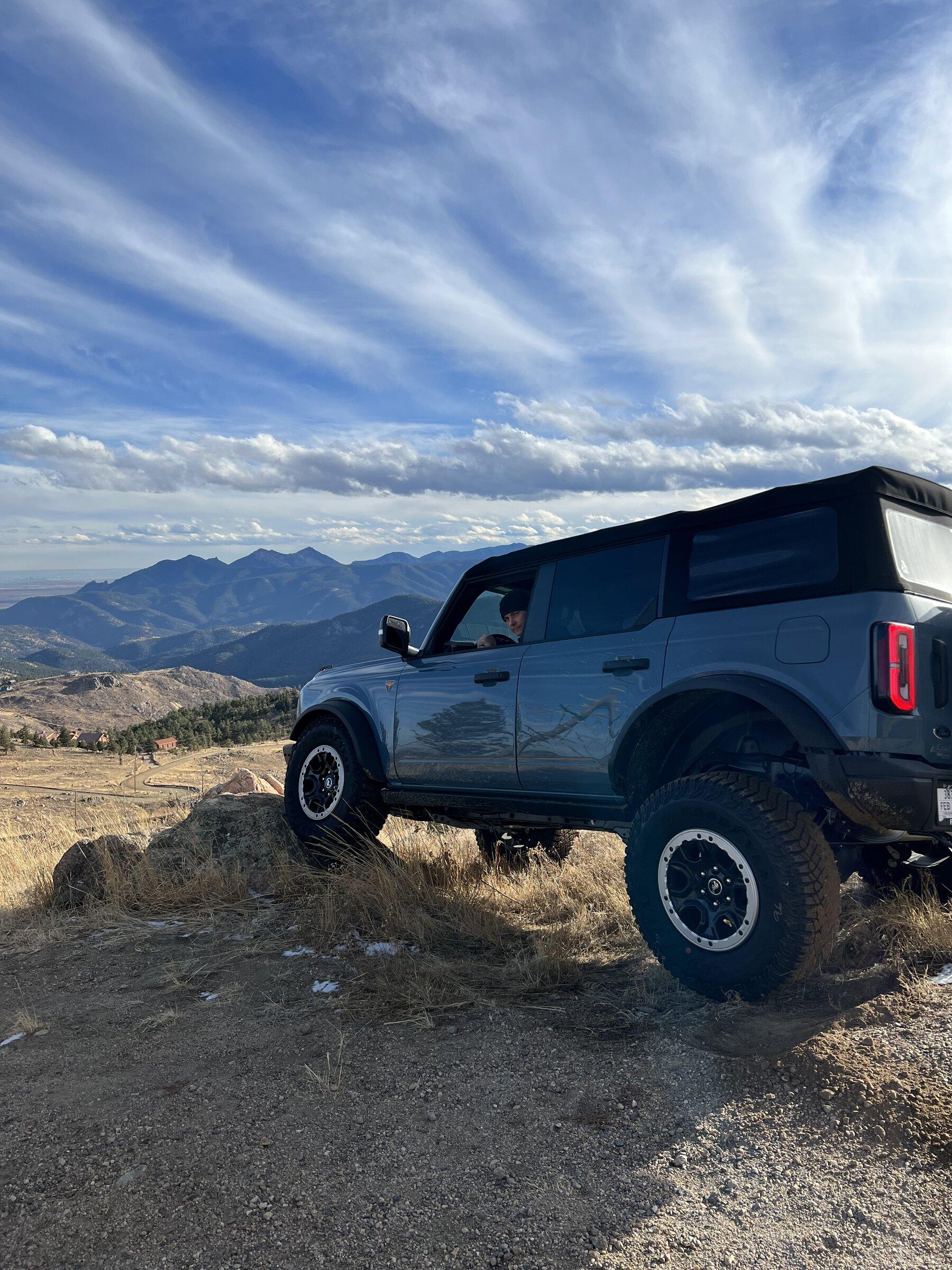 Ford Bronco AREA 51 Bronco Club 800B0D4D-65D7-4DCE-AF59-BB767D308451