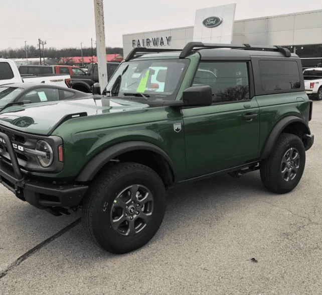 Ford Bronco ERUPTION GREEN Bronco Club 1641544323754