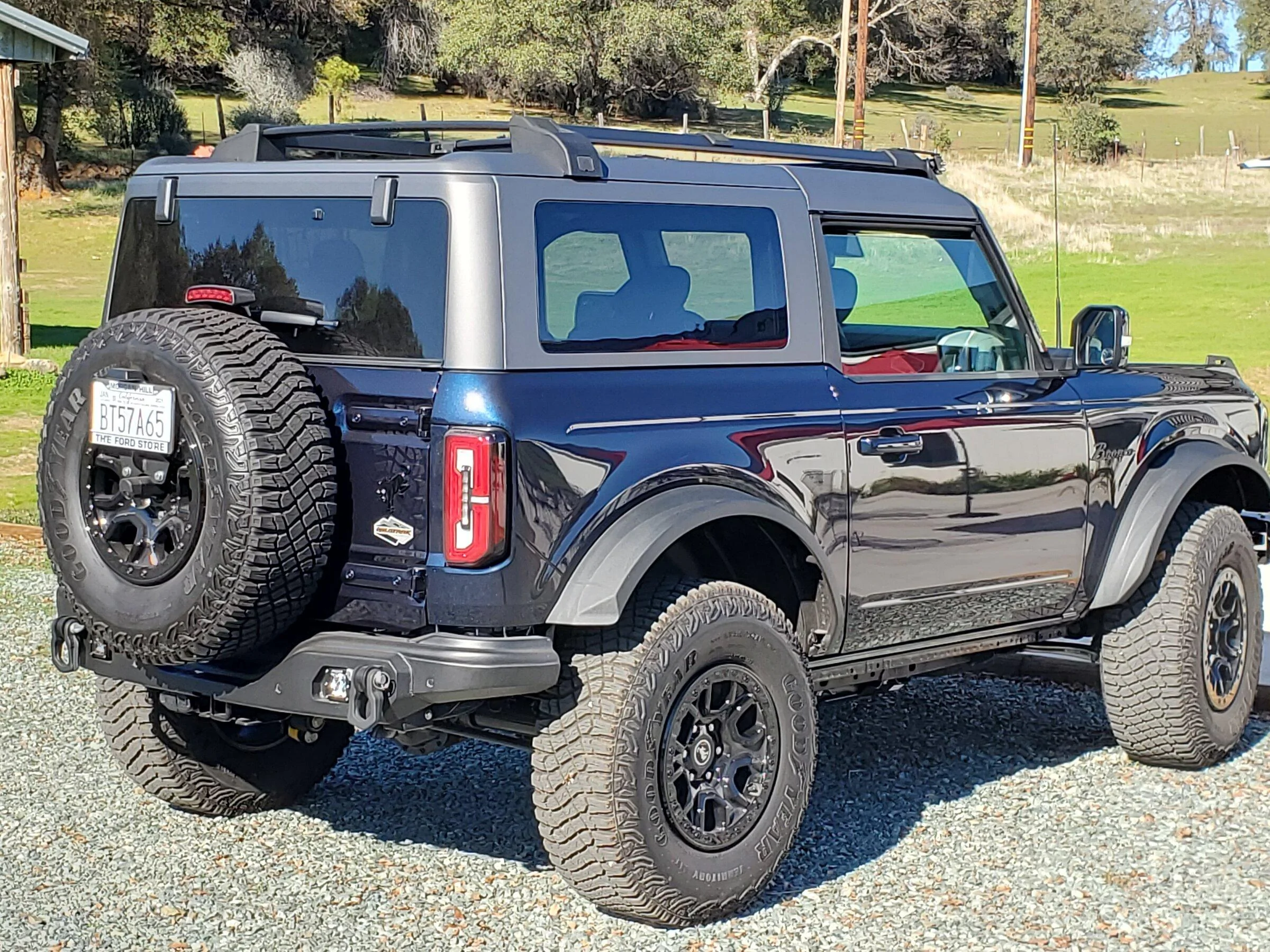 Ford Bronco ANTIMATTER BLUE Bronco Club 20211121_122336