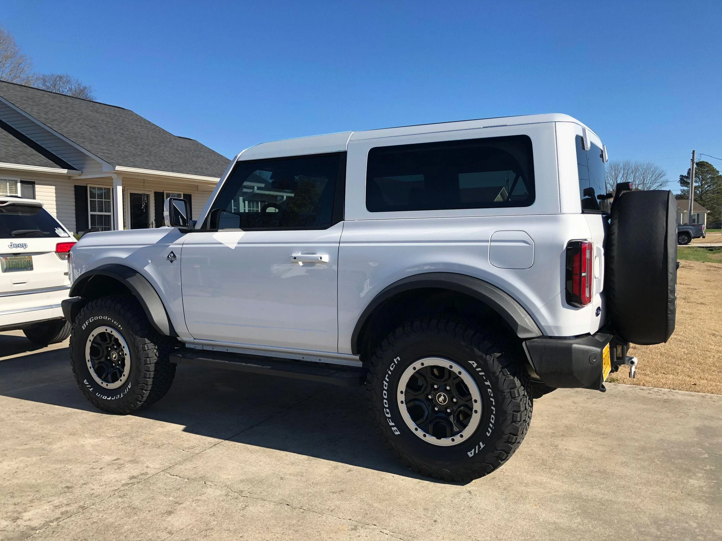 Ford Bronco The Great White Bronco BK-wh-roof