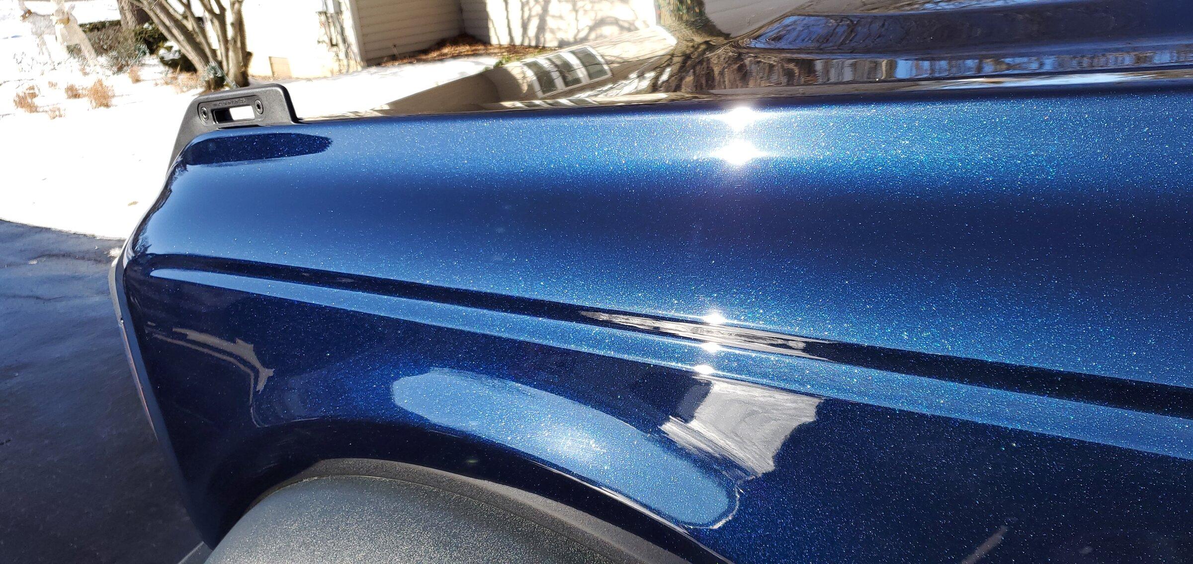 Ford Bronco ANTIMATTER BLUE Bronco Club 20220109_134209