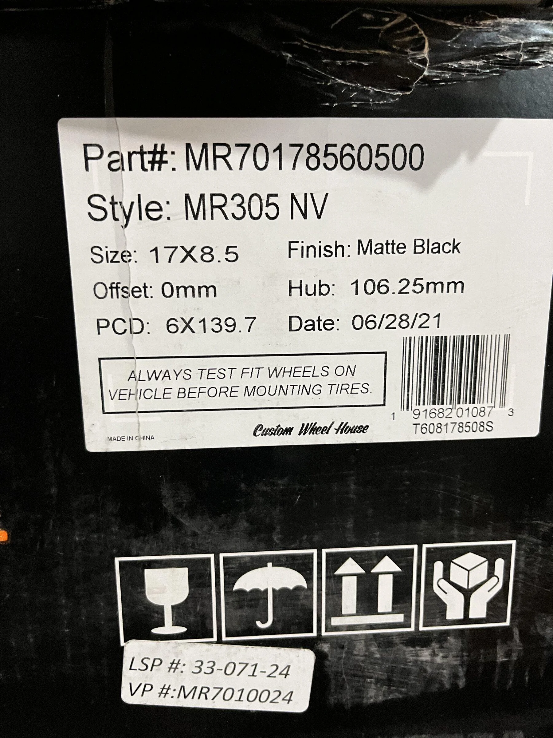 Ford Bronco Method 701 installed 1F1BF036-FF89-4CB0-8520-1E798ADF3721