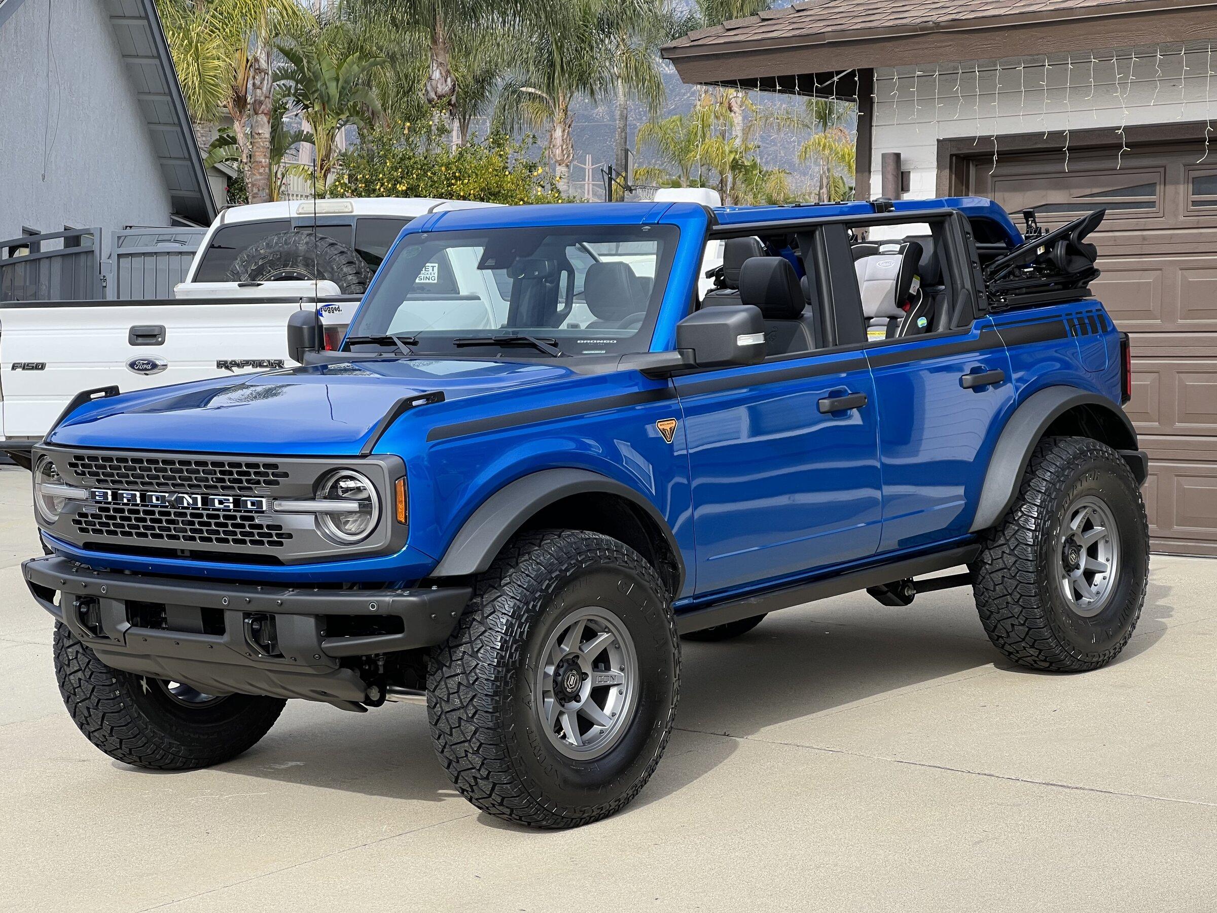 Ford Bronco Velocity Blue Badsquatch *First Impressions & Pics* IMG_2723