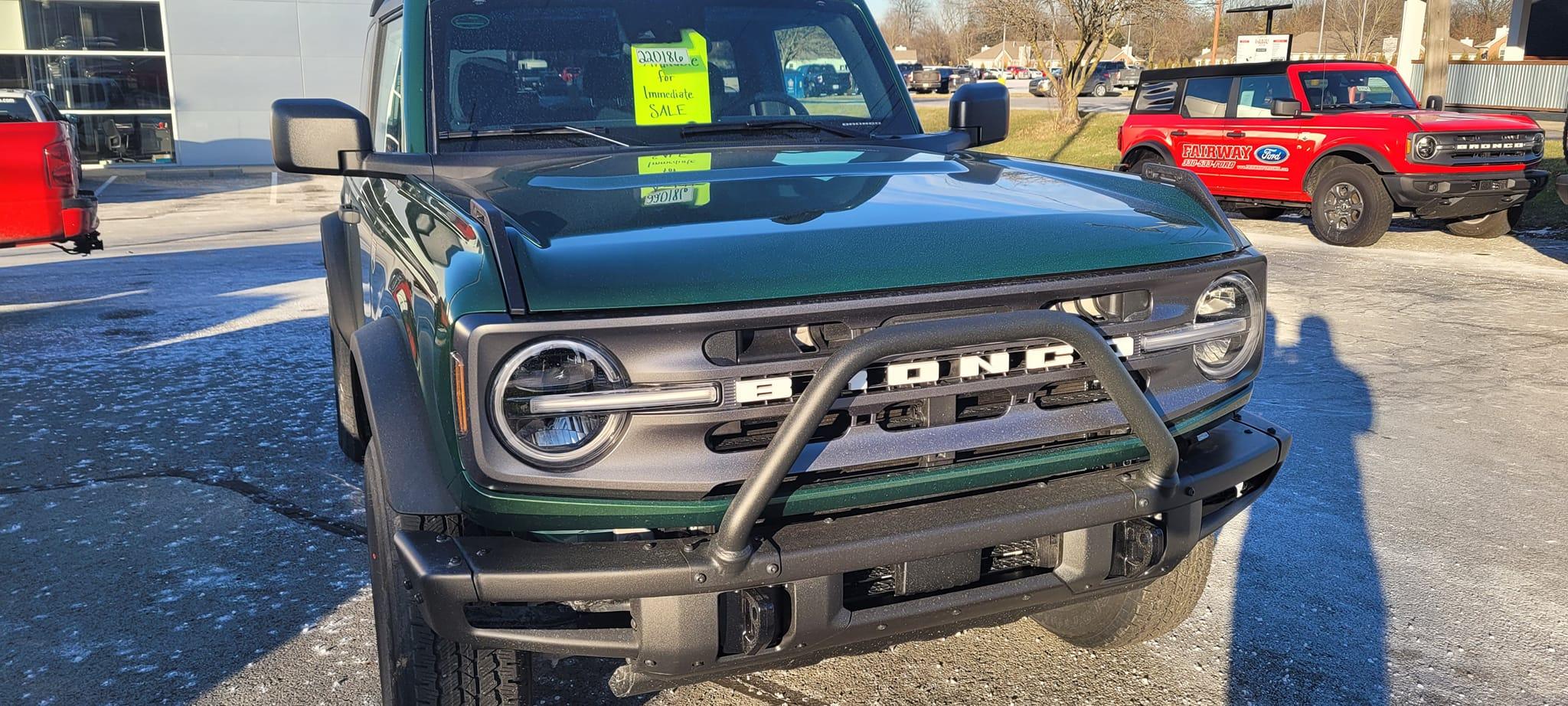 Ford Bronco ERUPTION GREEN Bronco Club Eruption Green Ford Bronco 2-Door Soft Top 2
