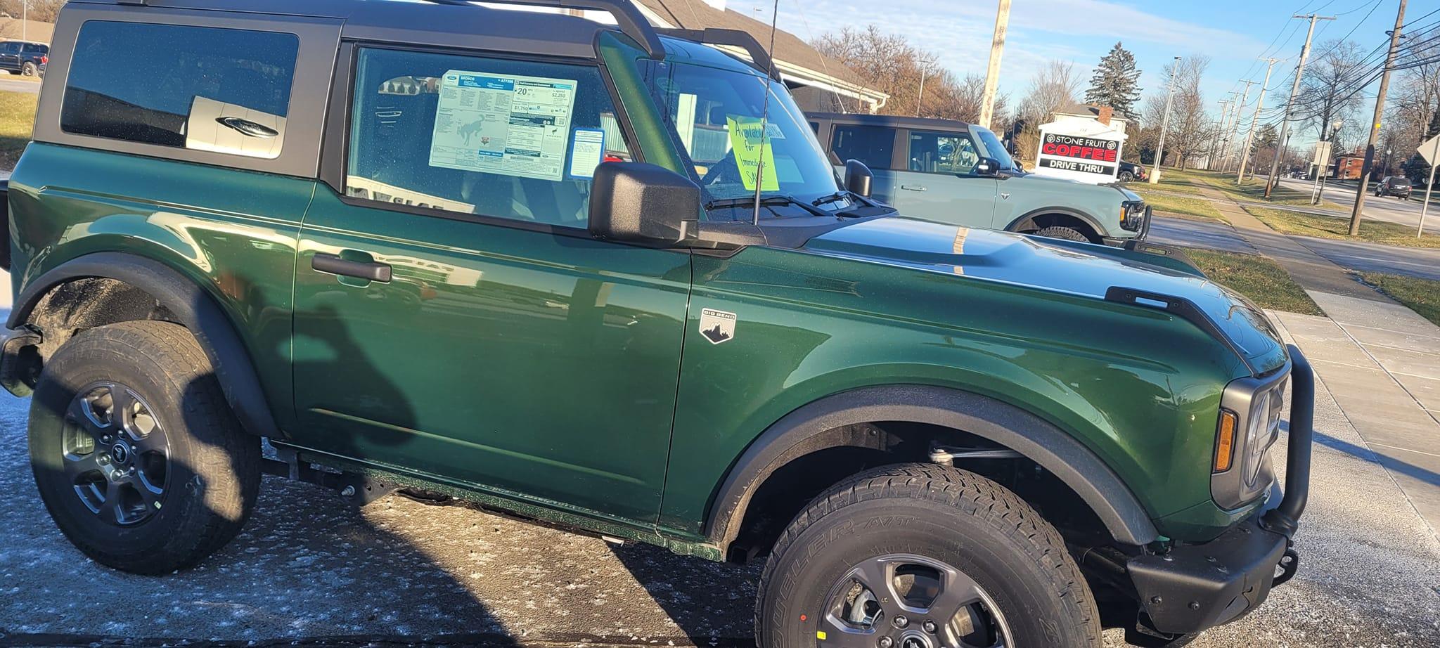 Ford Bronco ERUPTION GREEN Bronco Club Eruption Green Ford Bronco 2-Door Soft Top 1
