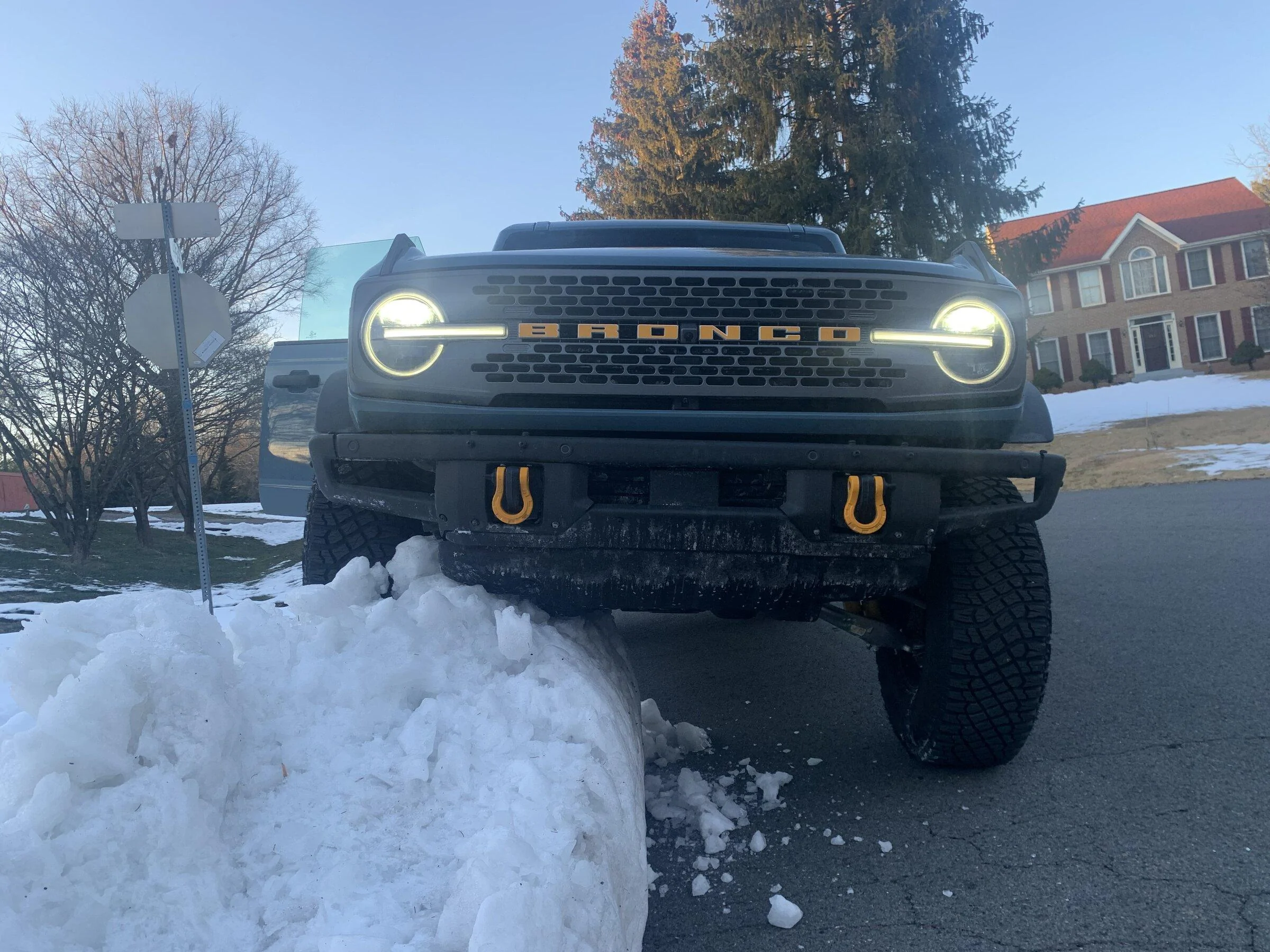 Ford Bronco First Snow With The Bronco C843CEC4-9DBF-45A9-BC39-BDC713A3AED4