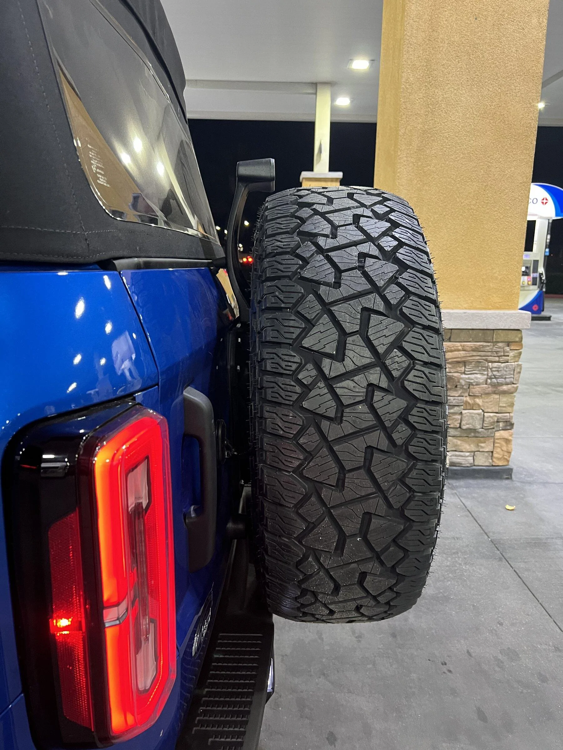 Ford Bronco 37" Spare Tire Fitment *Update* IMG_2753