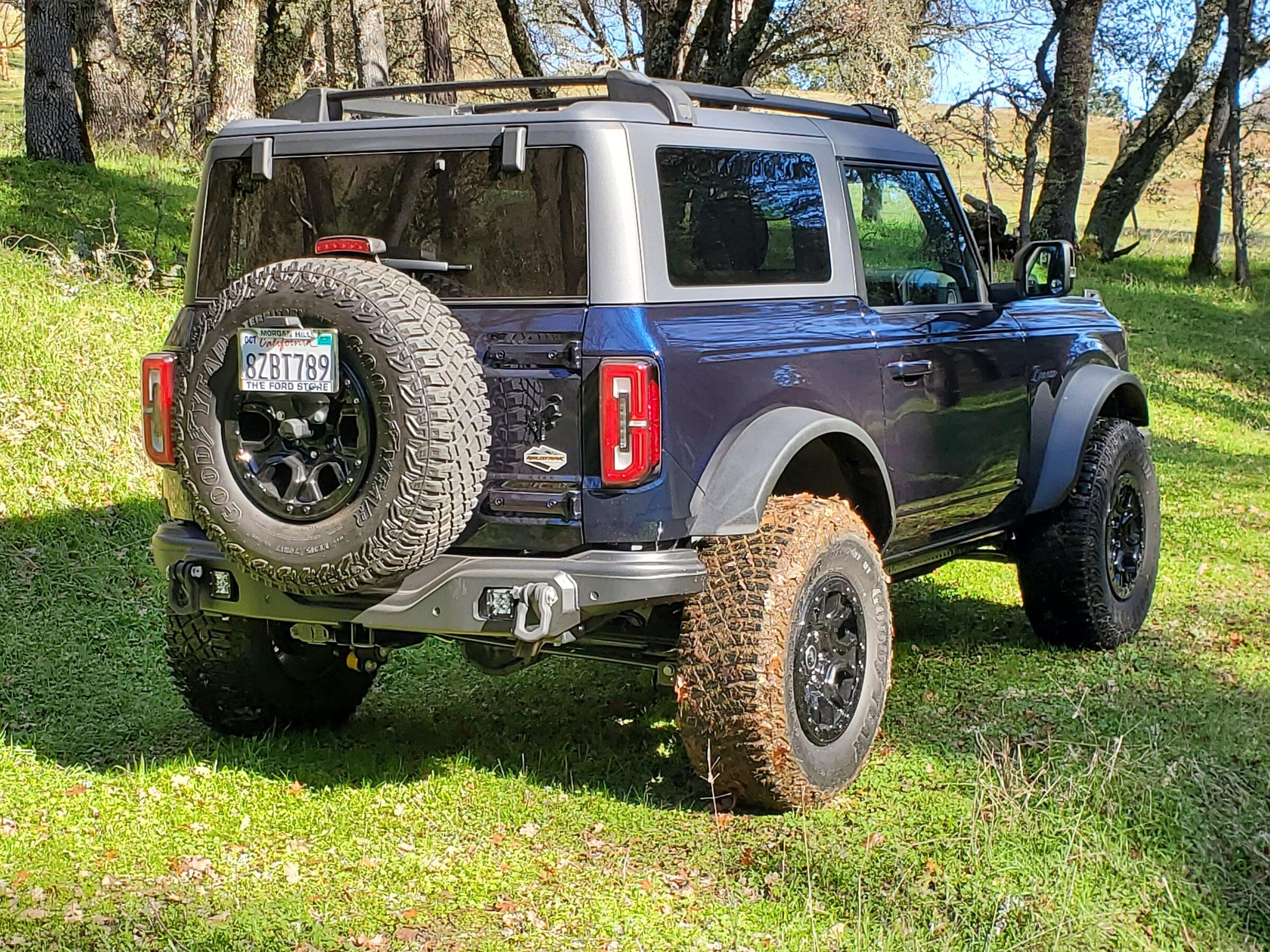 Ford Bronco Antimatter Blue Bronco's 20220111_112107