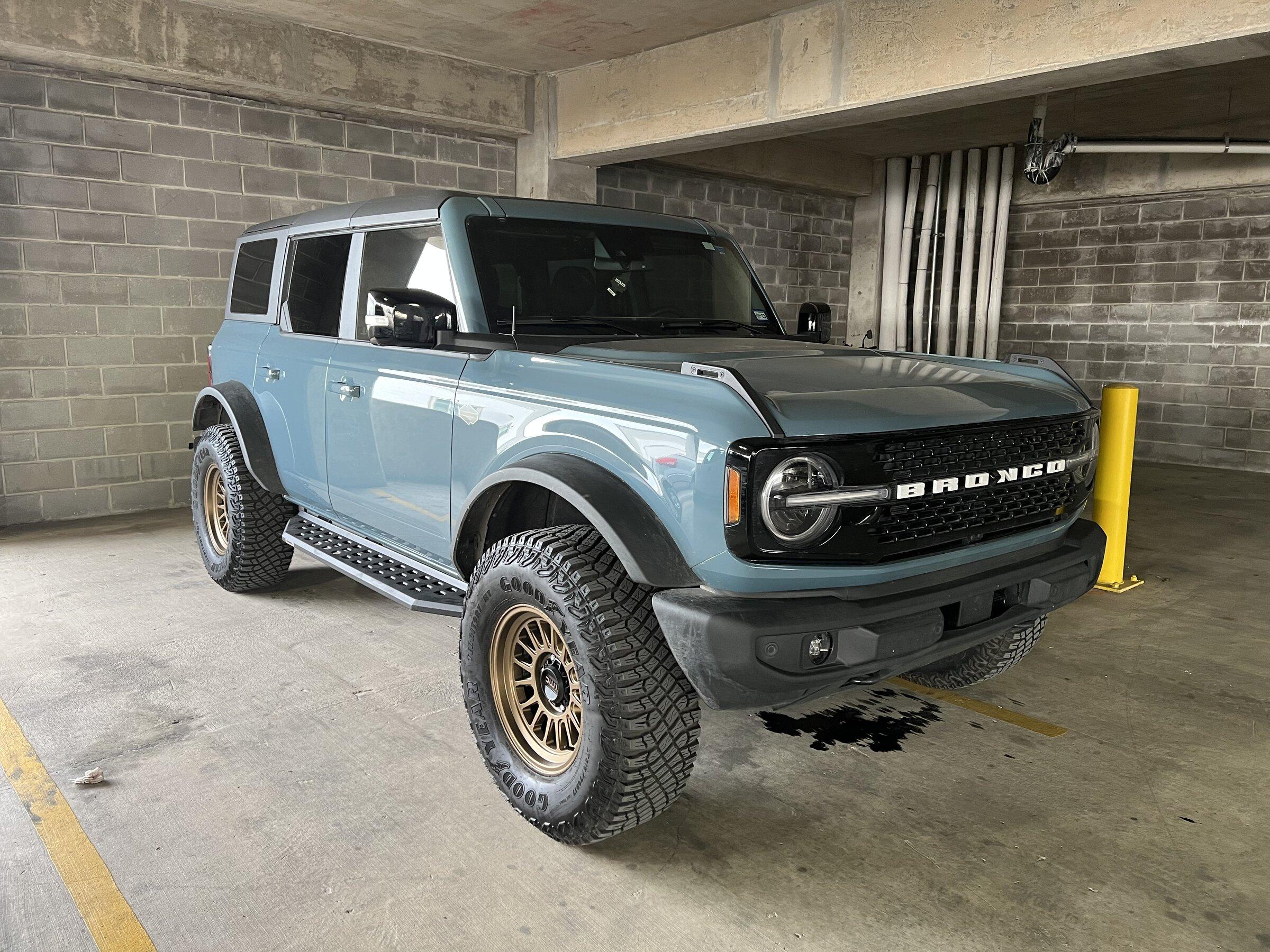 Ford Bronco Show us your installed wheel / tire upgrades here! (Pics) D6849173-F1FB-4EAF-B677-84EF2CA72E53