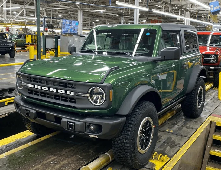 Ford Bronco 🛠 12/20/21 Build Week Group 1642014215398