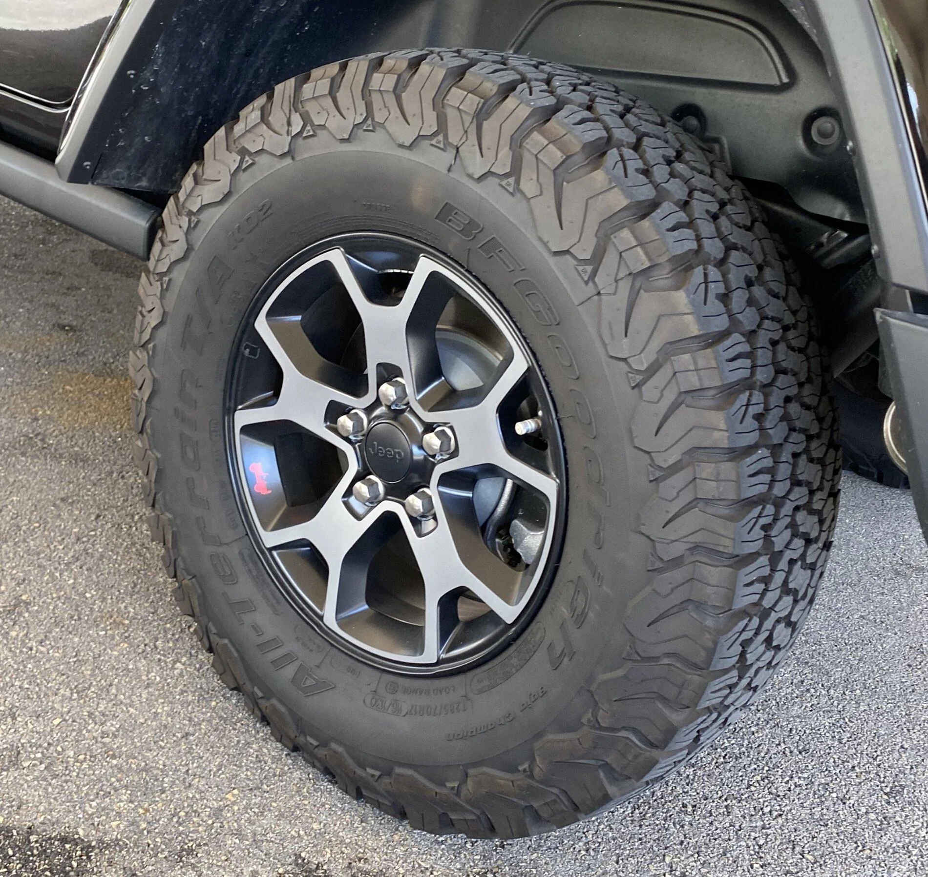 Ford Bronco Poll - Badlands 33" Tire? 98FCAF13-2A70-494A-87DA-21DEBBA7FACA